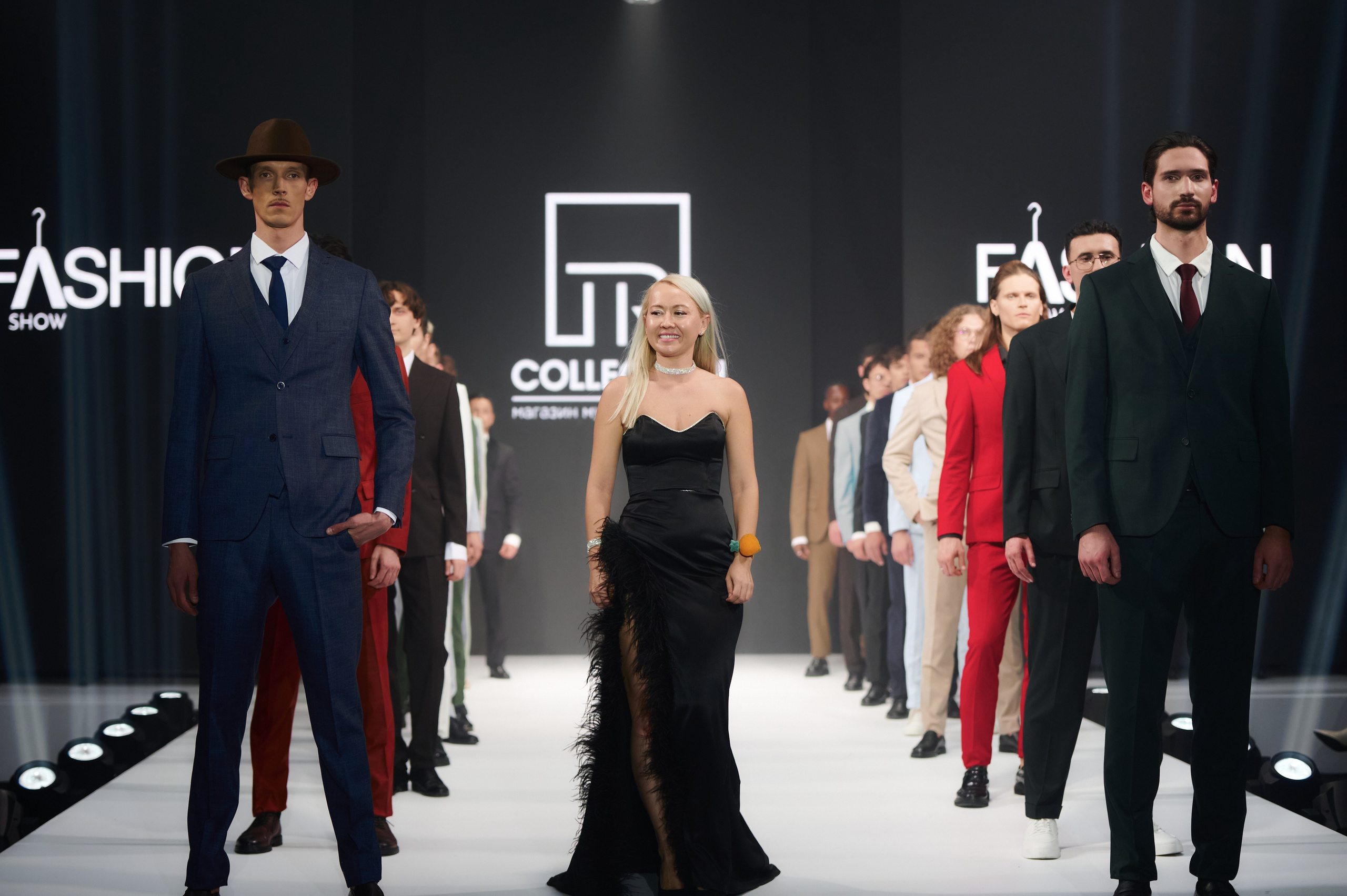 VSHOW_fashion показ. Коммерческий фотограф в Казани Ксения Добролюбова