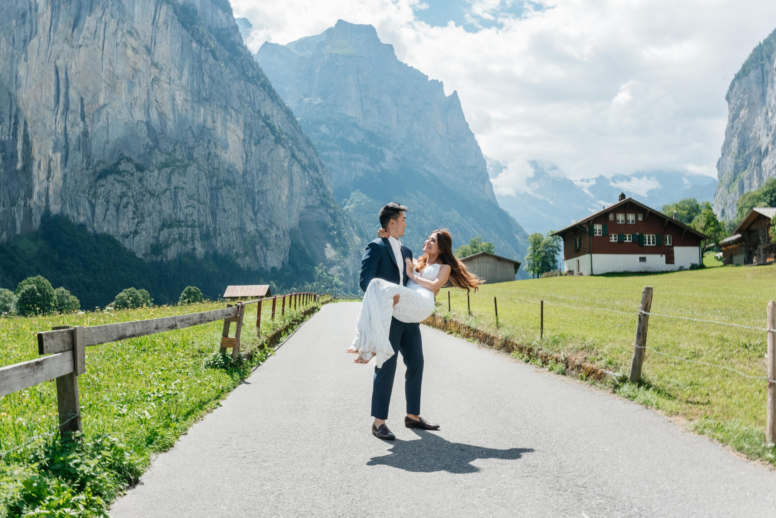 Sherlyn & Jason (Lauterbrunnen, Switzerland). Photographer in Switzerland and Europe Anna Alekseenko