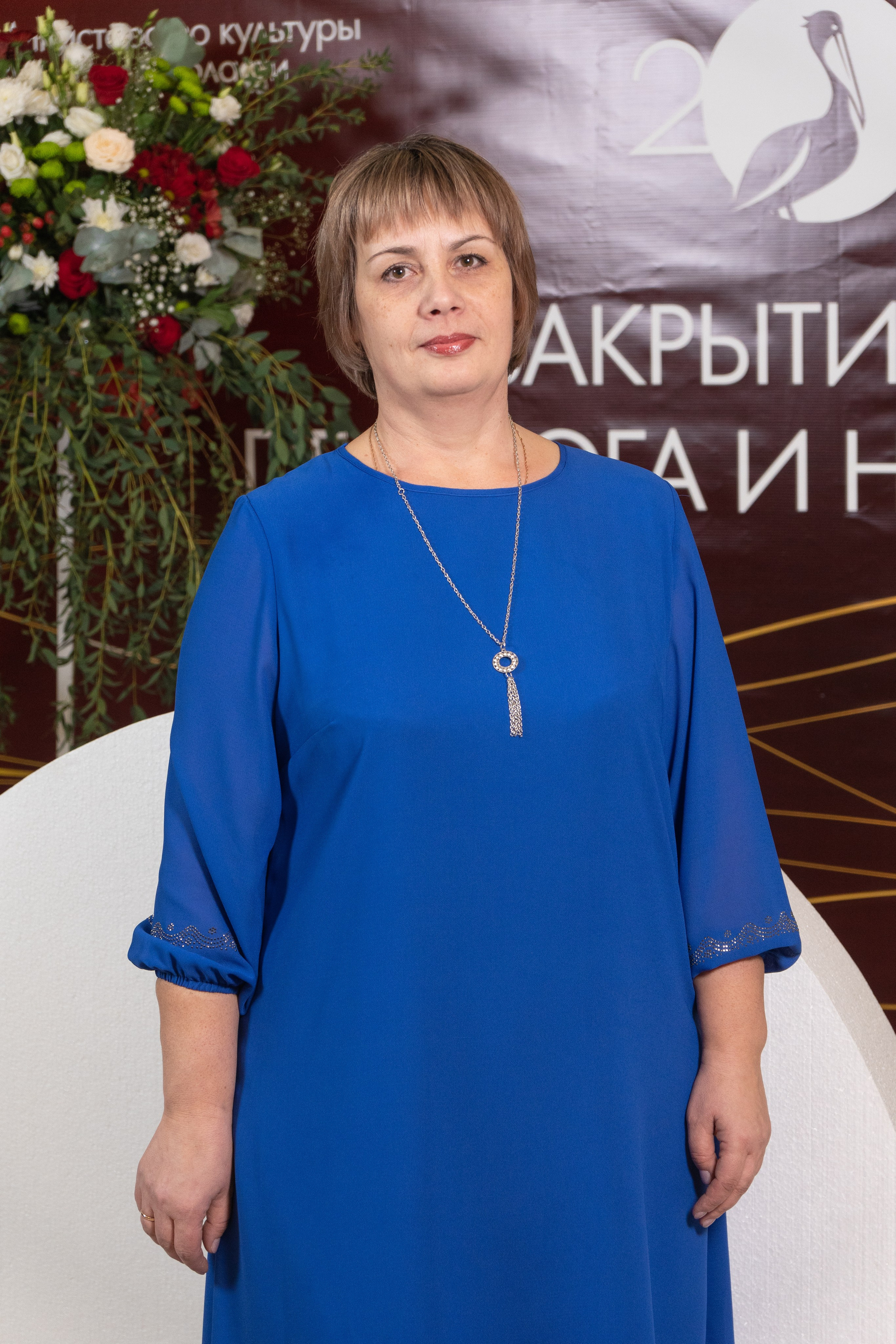 Музыкальный театр. Занимаюсь профессиональной фотографией и живу рядом с Байкалом. Работаю в разных жанрах