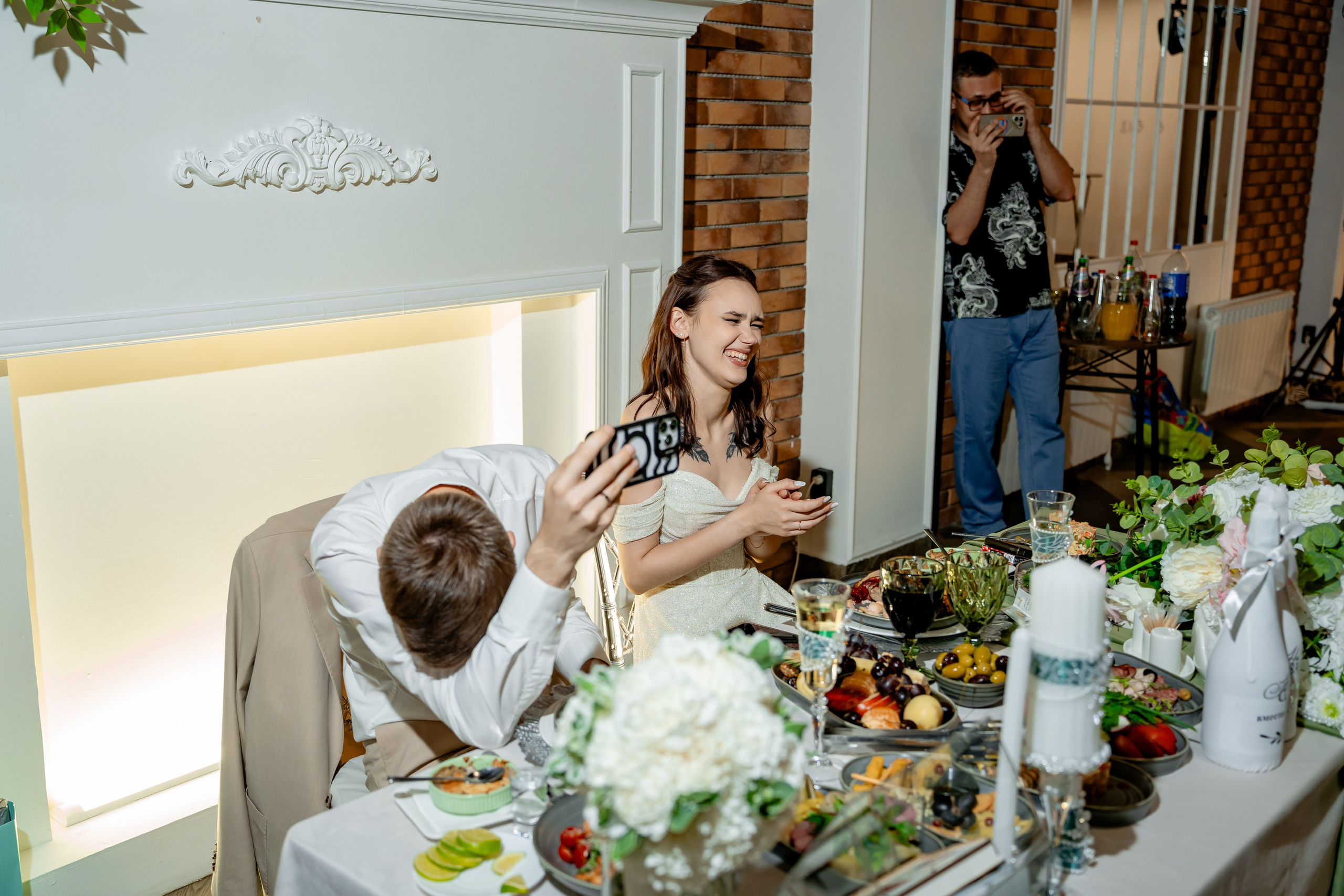 Кирилл и Милана, выездная регистрация, прогулка, банкет в Ya-cafe. Фотограф и видеограф в Москве и Московской области Мария Вишня
