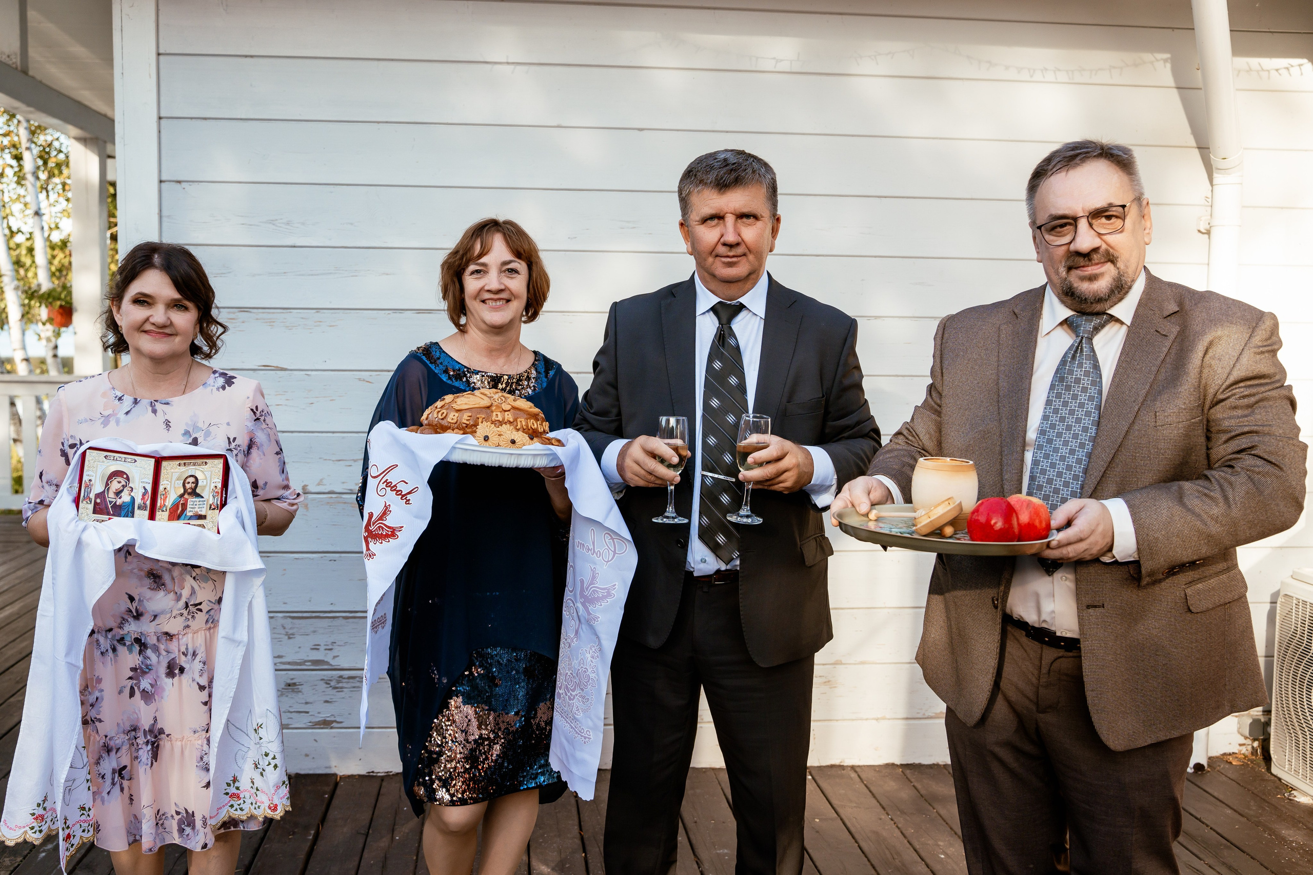 Полина и Артем. Медвежьи озера. Выездная регистрация, прогулка, банкент. Фотограф и видеограф в Москве и Московской области Мария Вишня