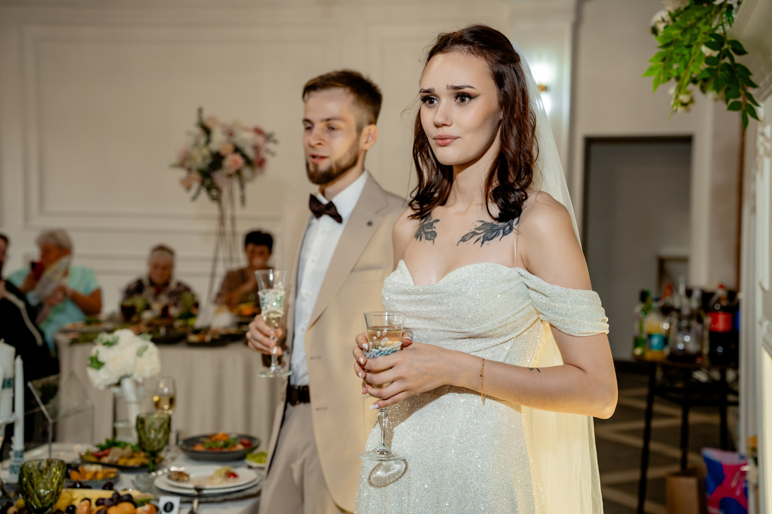 Кирилл и Милана, выездная регистрация, прогулка, банкет в Ya-cafe. Фотограф и видеограф в Москве и Московской области Мария Вишня