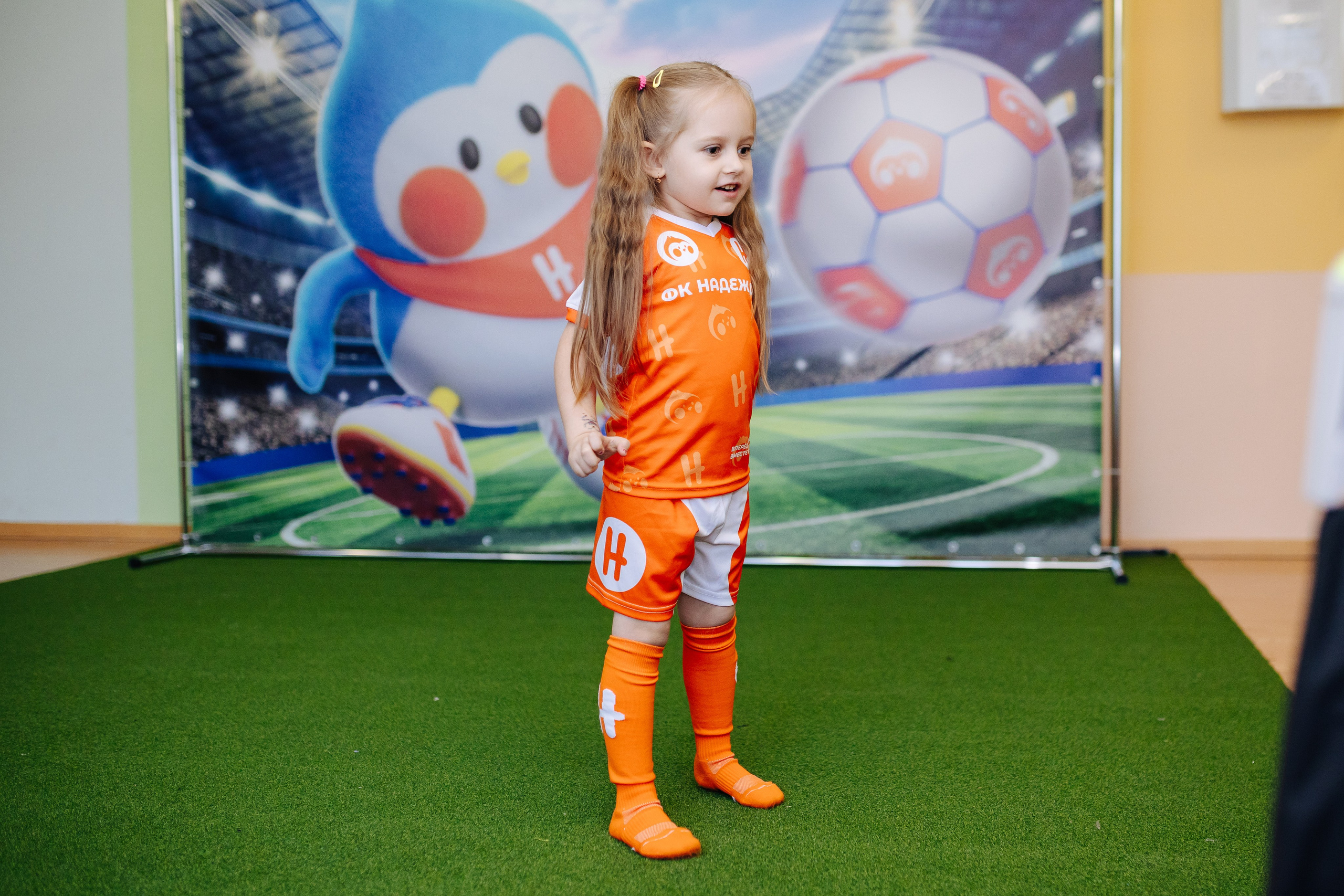 Фотосессия с кубком в детских садах г. Магнитогорска. Денис Прохоров Фотограф в г. Магнитогорск