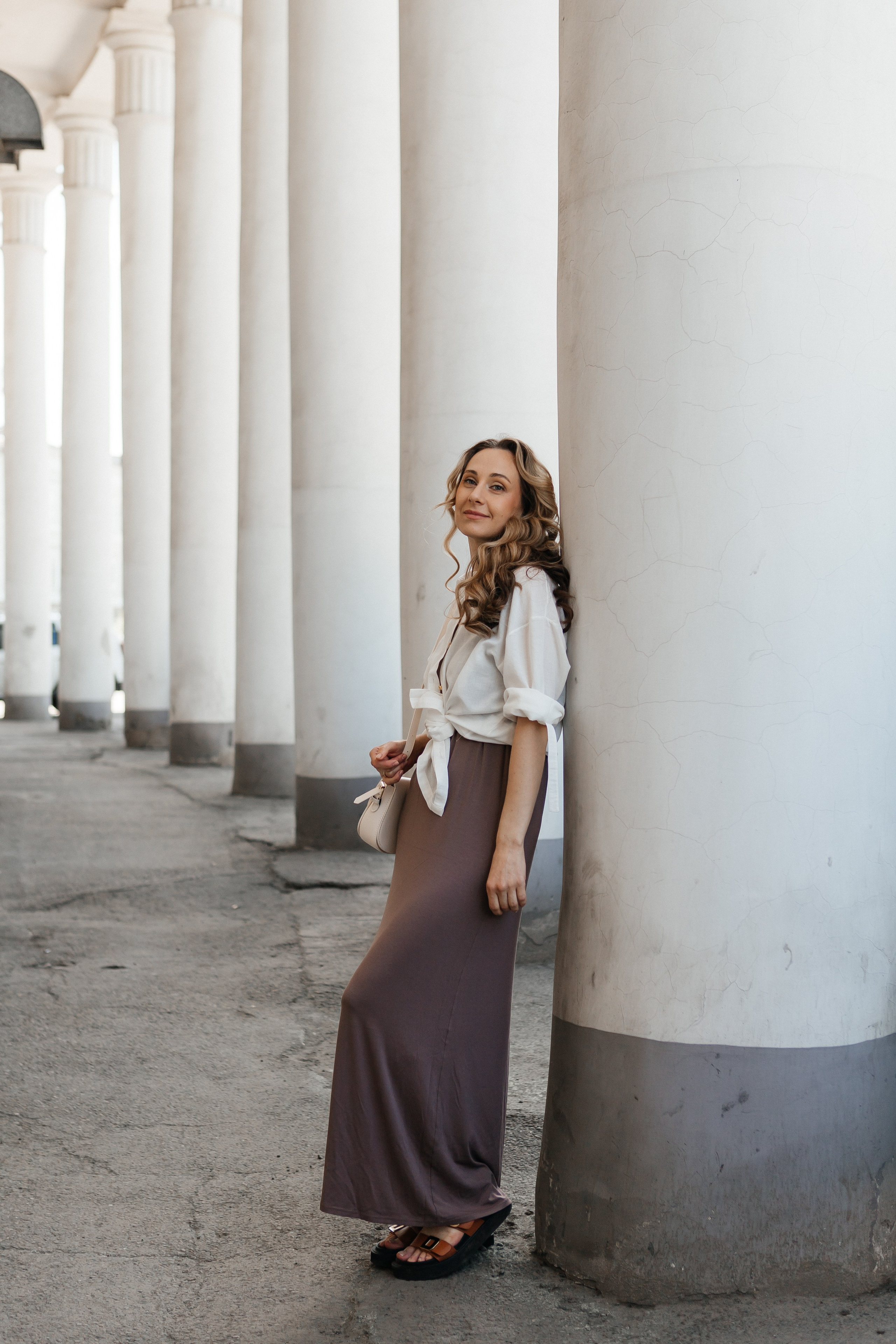 фотосессия на улице, фотопрогулка, фото прогулка, Иркутск, женская фотосессия, женский фотограф, фотопрогулка для девушки, уличная фотосессия, стрит фото, стрит фотосессия, фотография девушки на прогулке