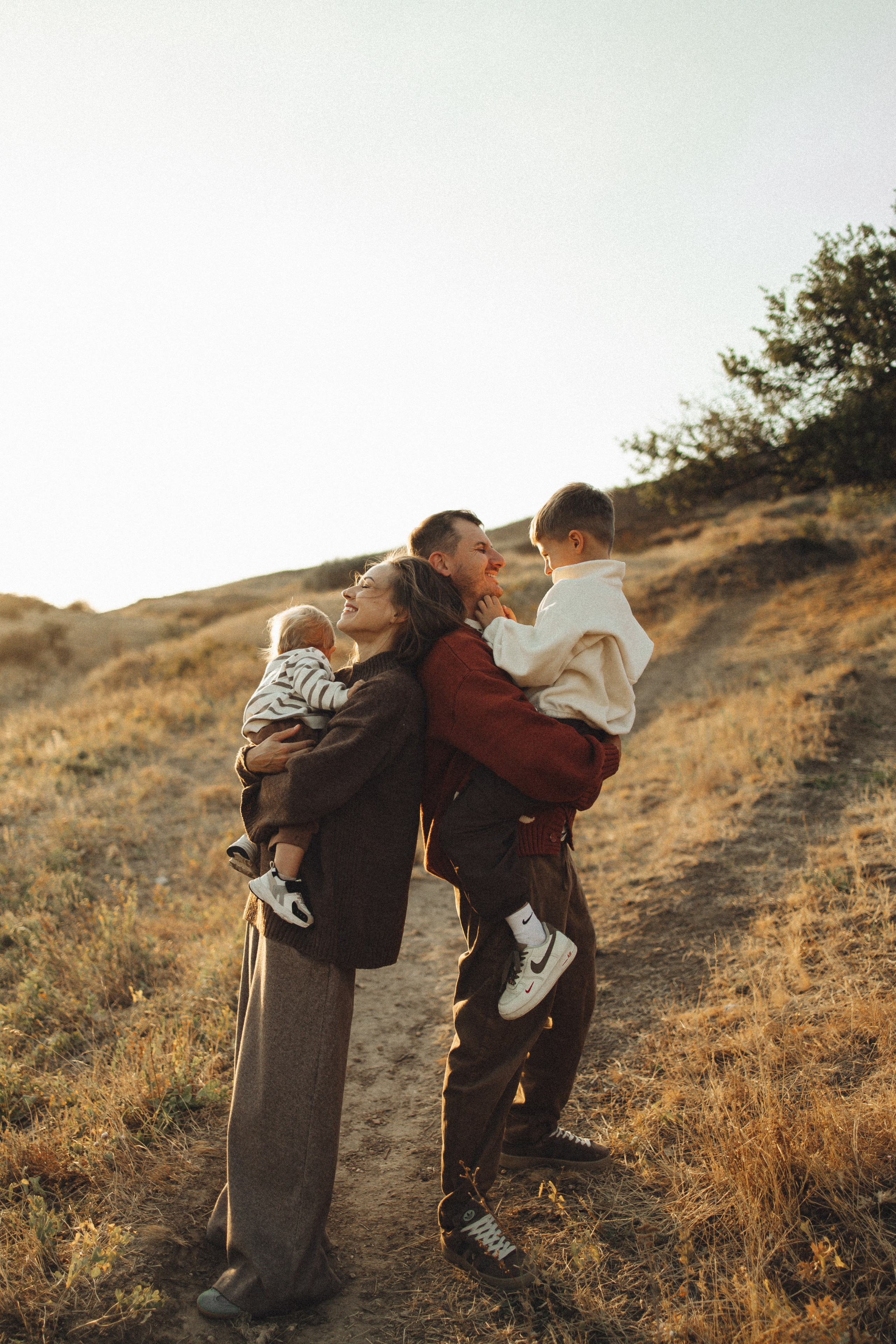 Семейная история, закат в Мержаново. Семейный и детский фотограф, таганрог, ростов-на-дону