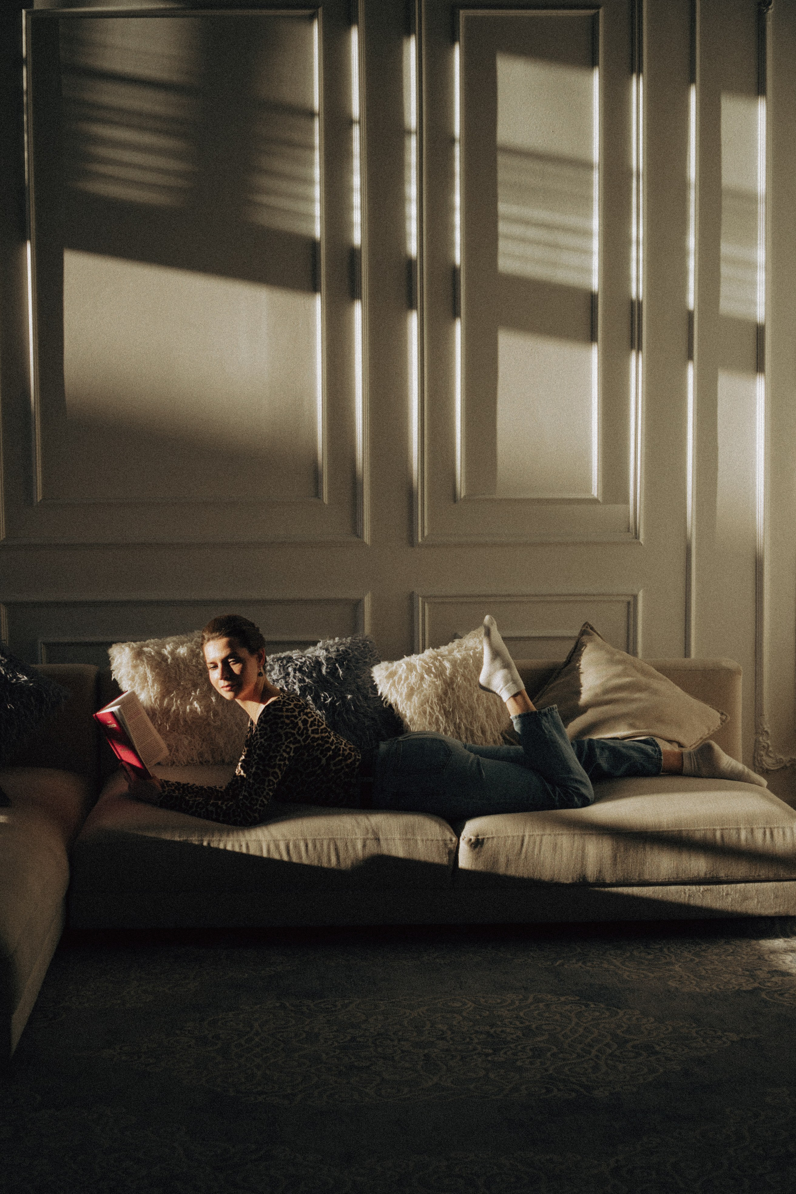 ФОТОСЕСИИЯ В СТУДИИ ДЛЯ ДЕВУШКИ ПСИХОЛОГА. Профессиональный фотограф, Санкт-Петербург — Виктория Богомолова