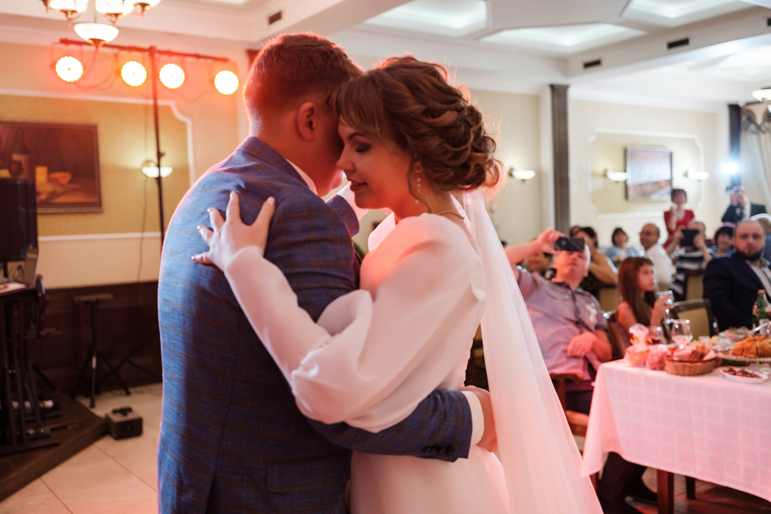 Виктор и Анна. Свадебный фотограф | репортаж | праздники | крещение