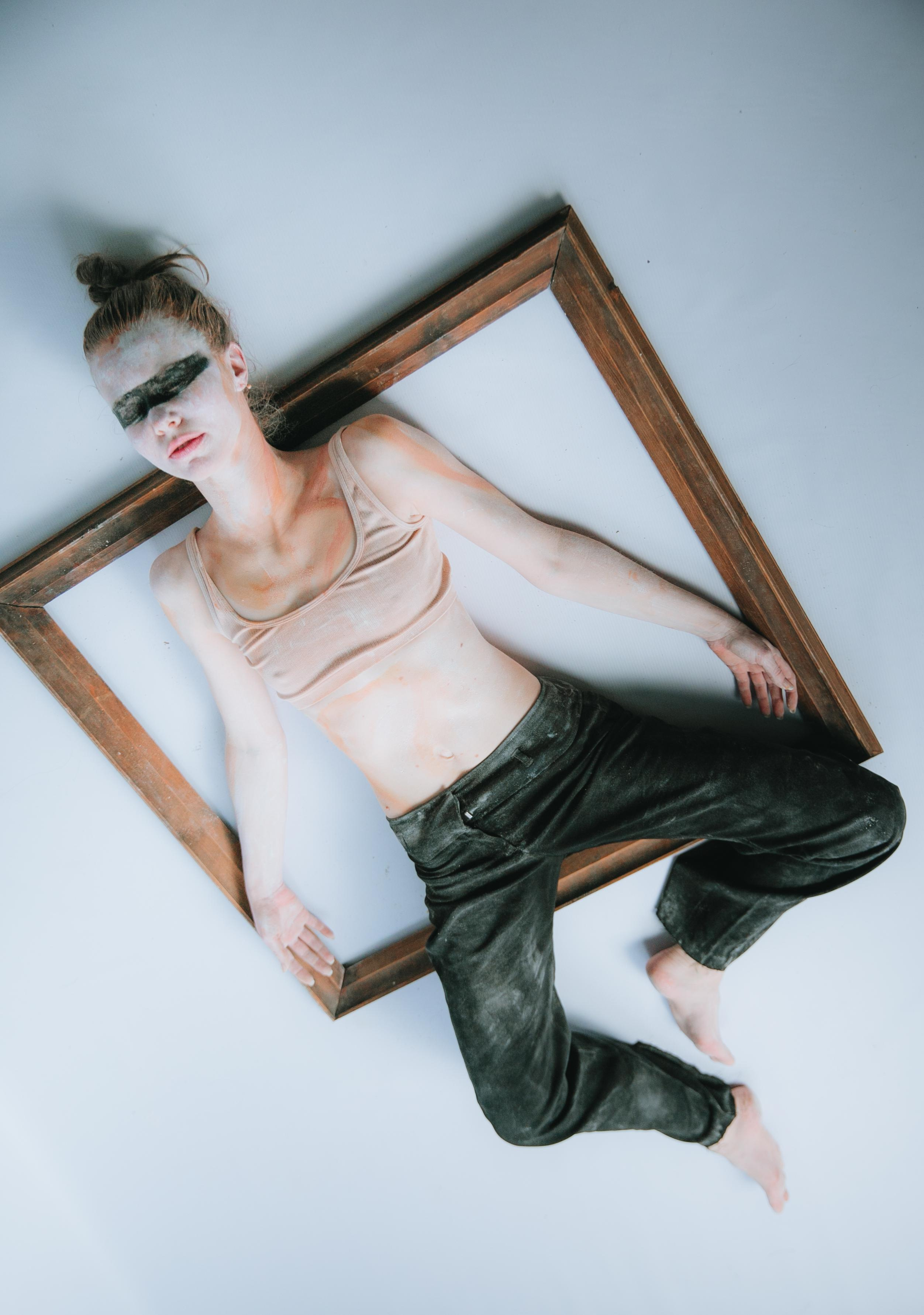 Черный квадрат. Ваш фотограф Любовь Чистякова