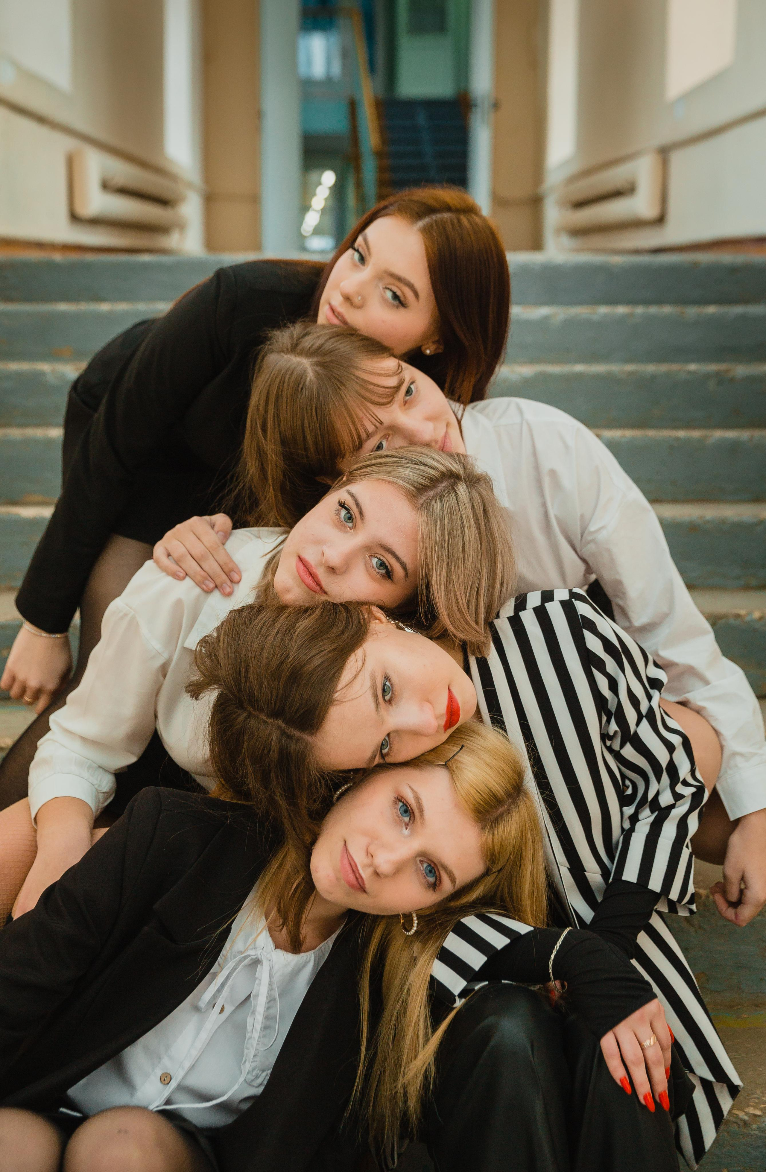 ВЫПУСКНЫЕ АЛЬБОМЫ. Ваш фотограф Любовь Чистякова