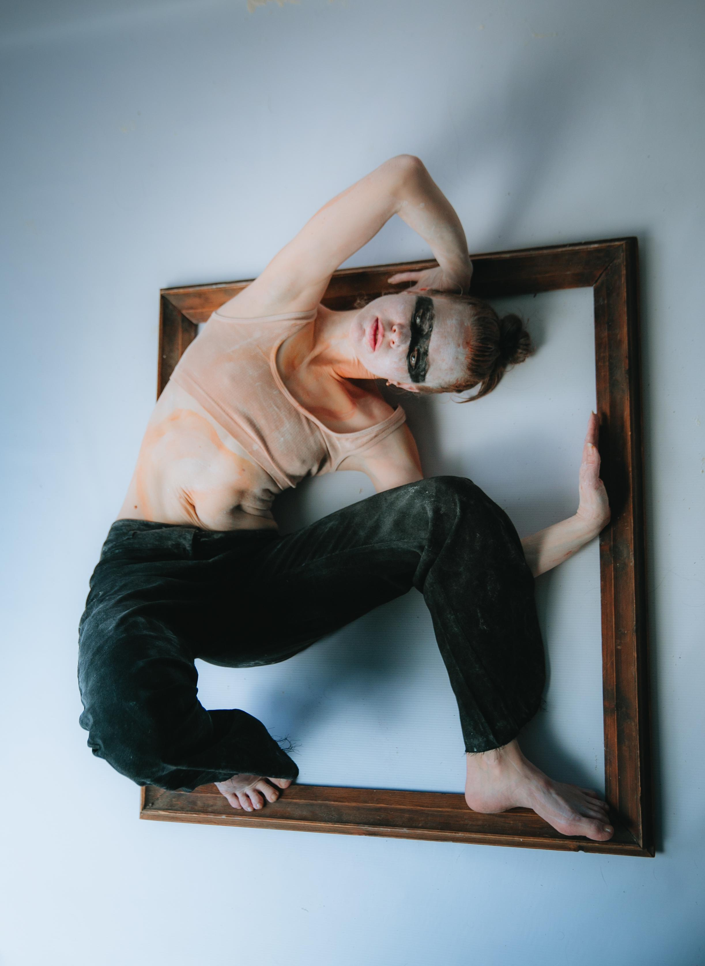 Черный квадрат. Ваш фотограф Любовь Чистякова