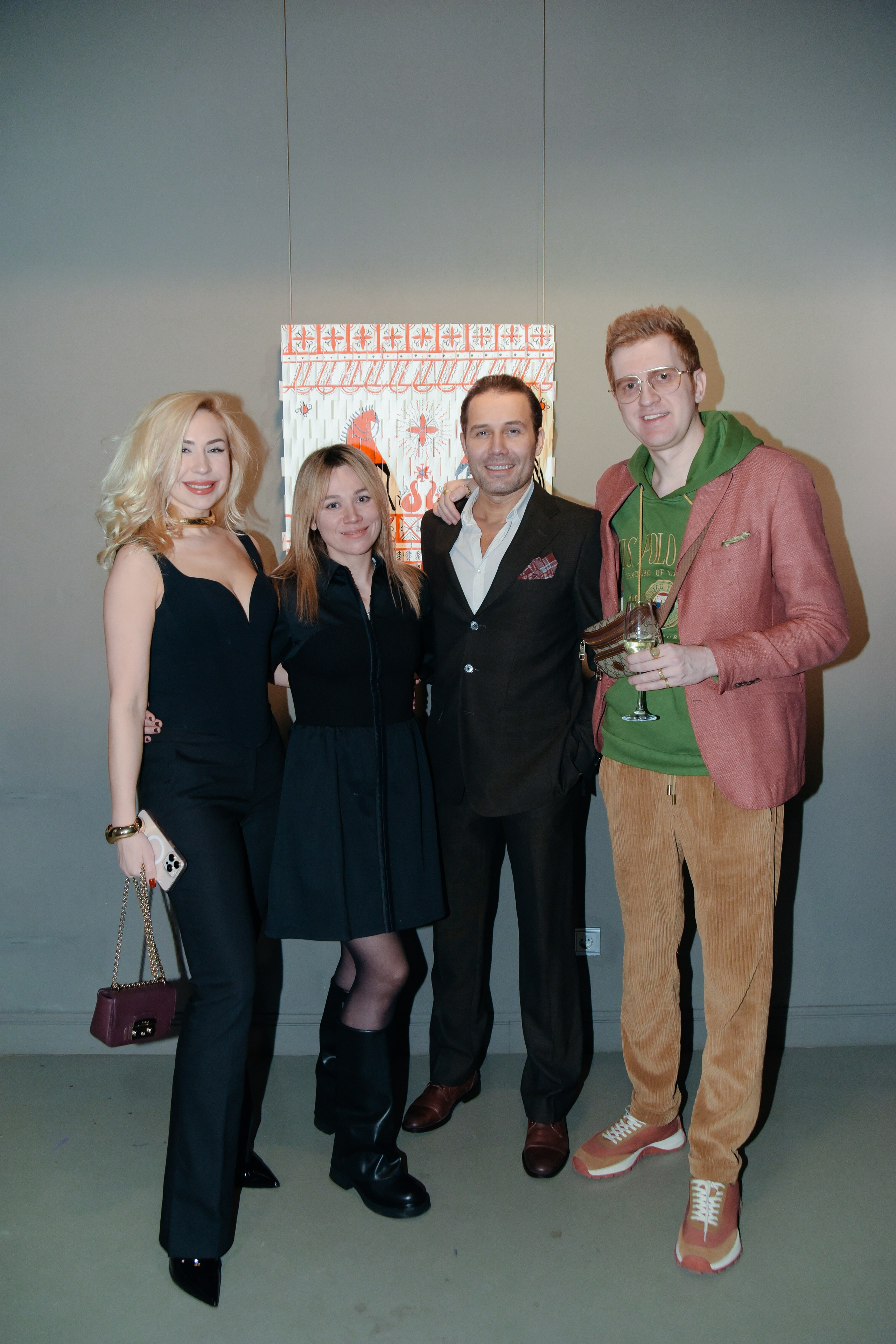 Марина Лизоркина СОКРОВИЩЕ НАЦИИ SNEG Gallery. Фотограф Лола Волна, город Москва