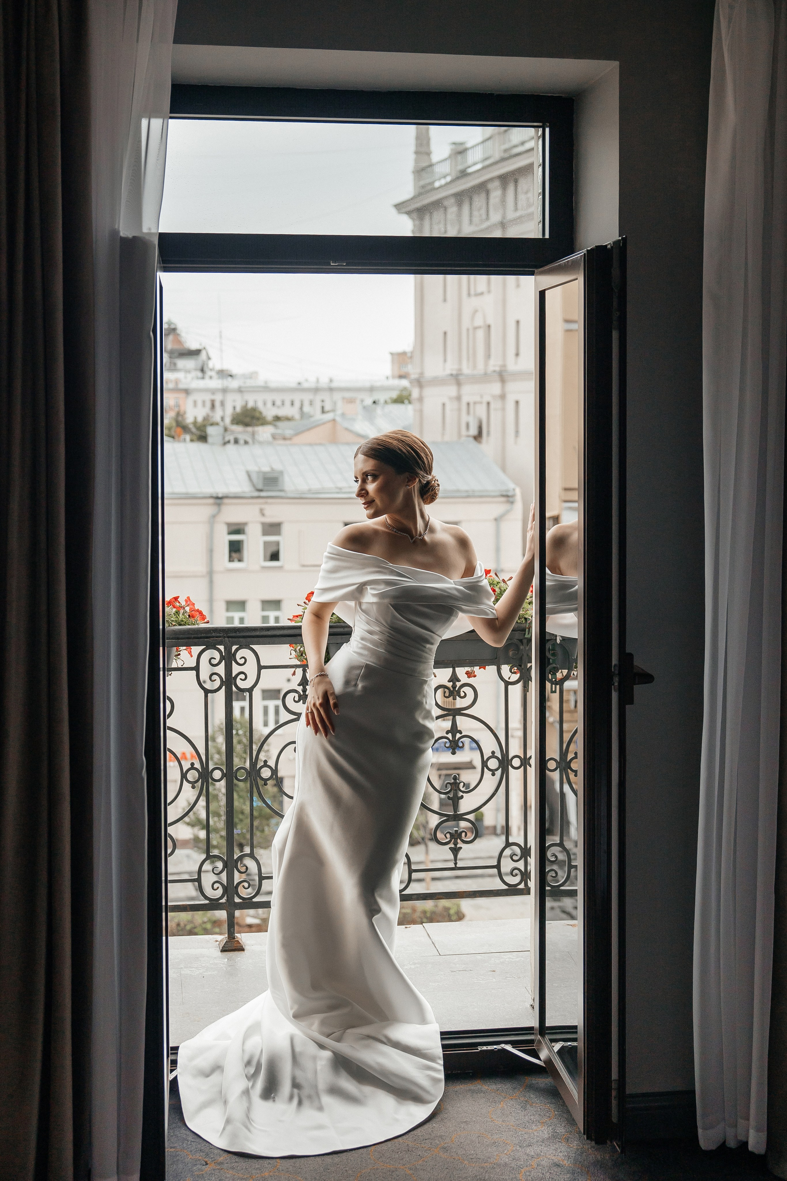 свадебная фотосессия в отеле Hartwell Хартвел в Москве