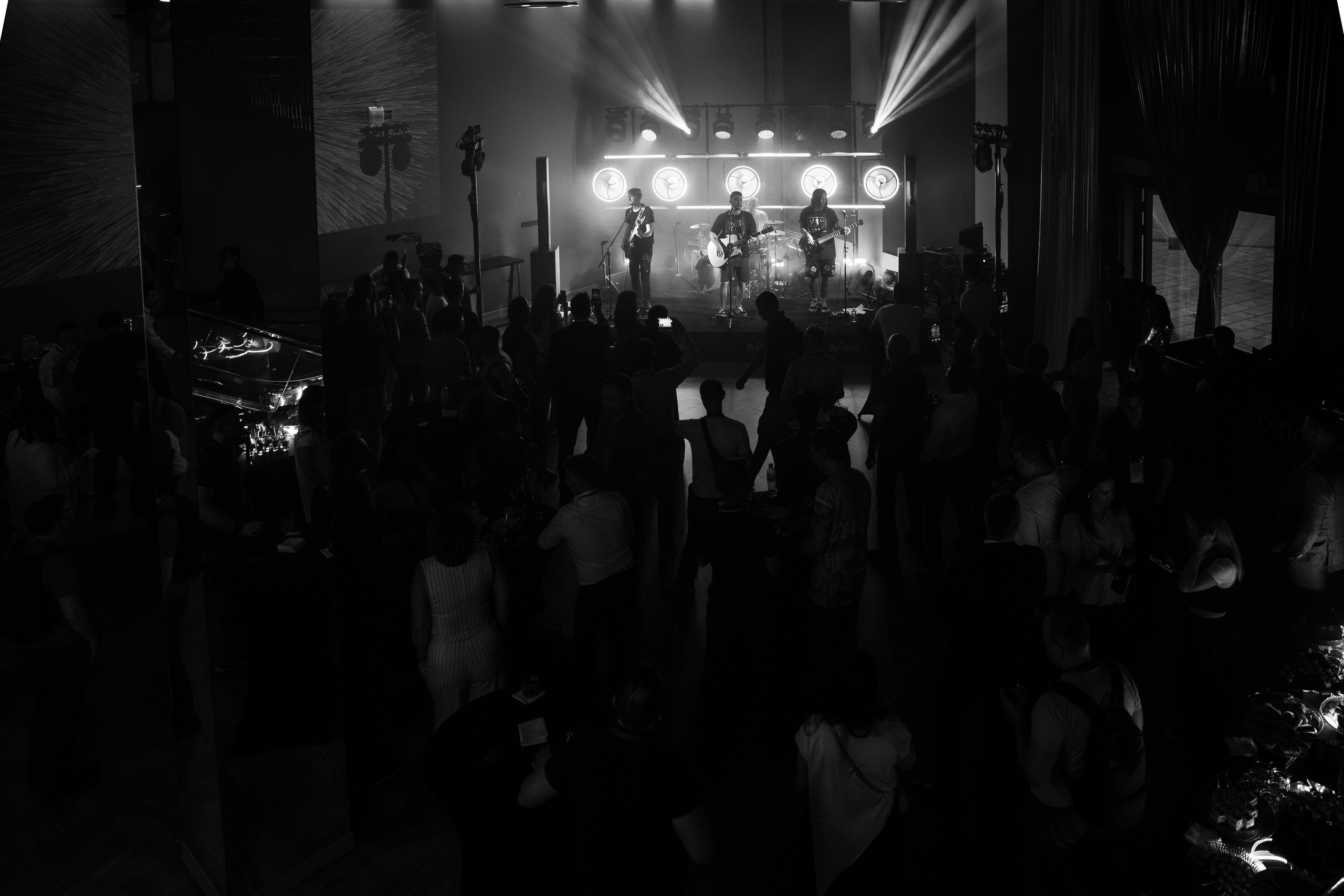 Basis. Свадебный репортажный фотограф в Москве