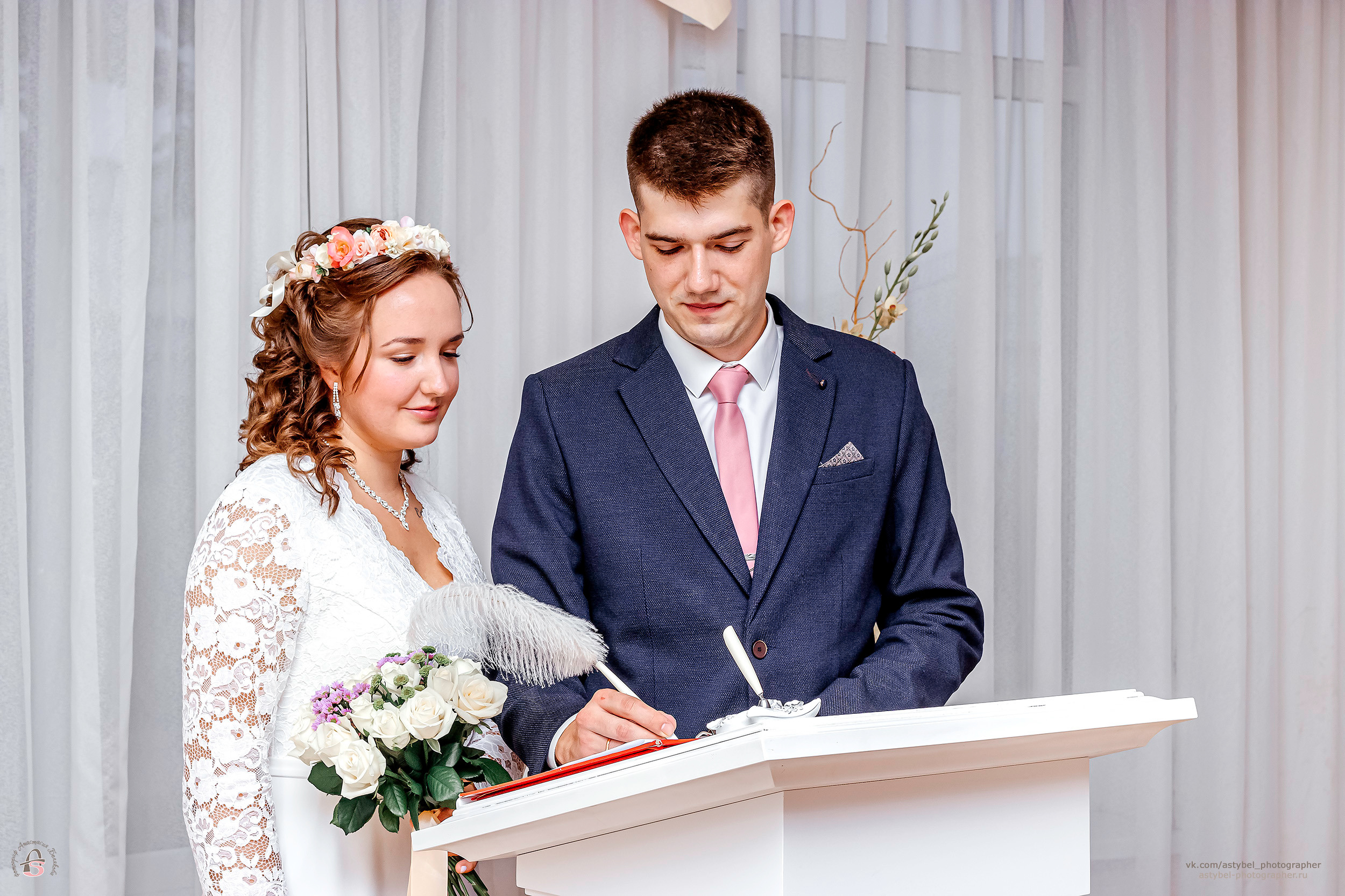 Свадебная фотосессия Владимира и Надежды. Фотограф Анастасия Белякова в Санкт-Петербурге и Гатчине