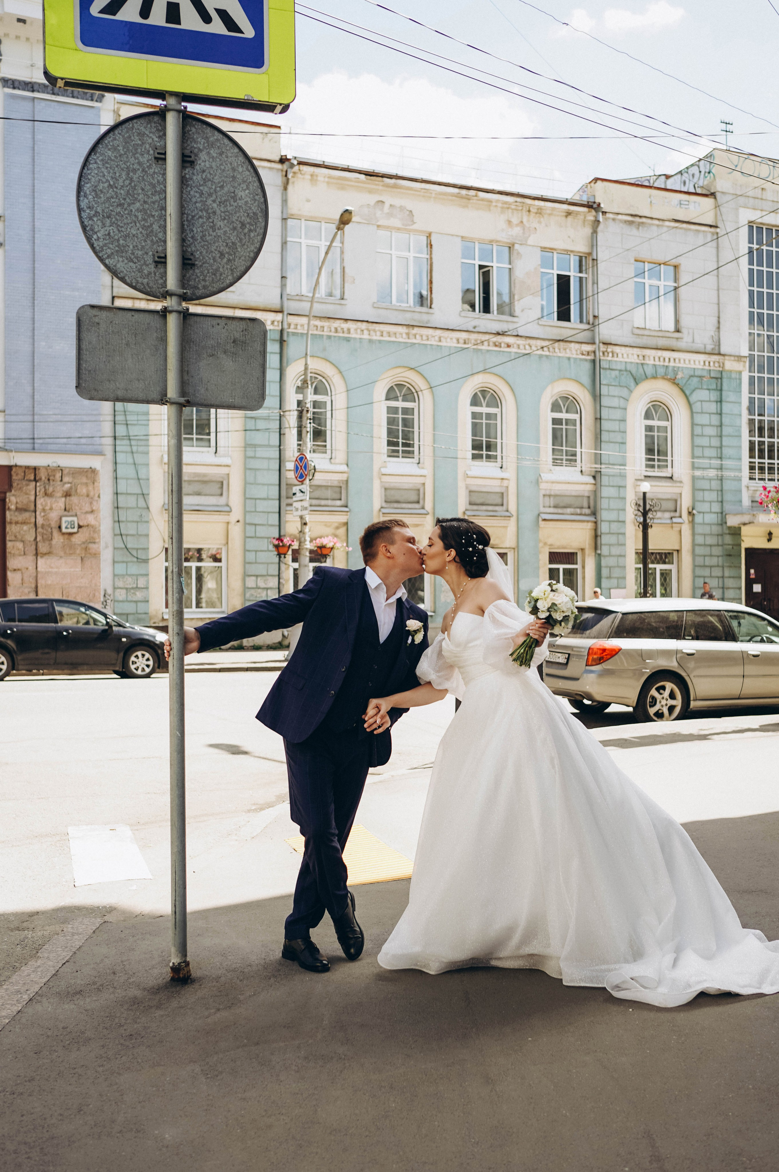 Настя и Костя: регистрация, прогулка, банкет. Фотограф в Иркутске