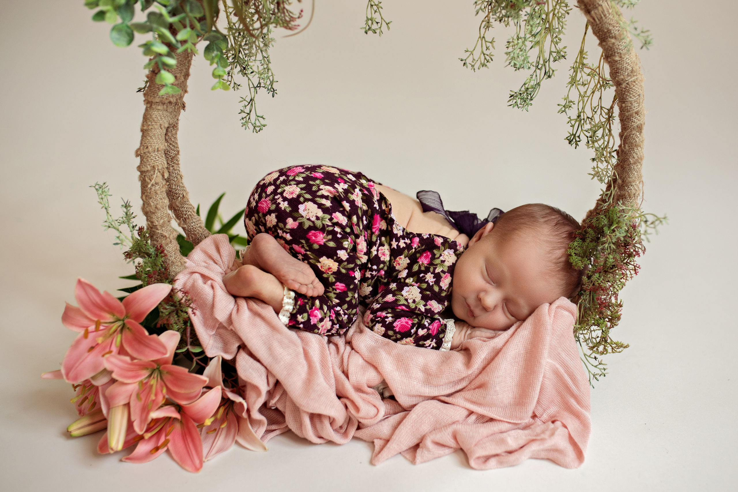 Новорожденные девочки. Фотограф новорожденных и детей до года в Челябинске Иванова Елена