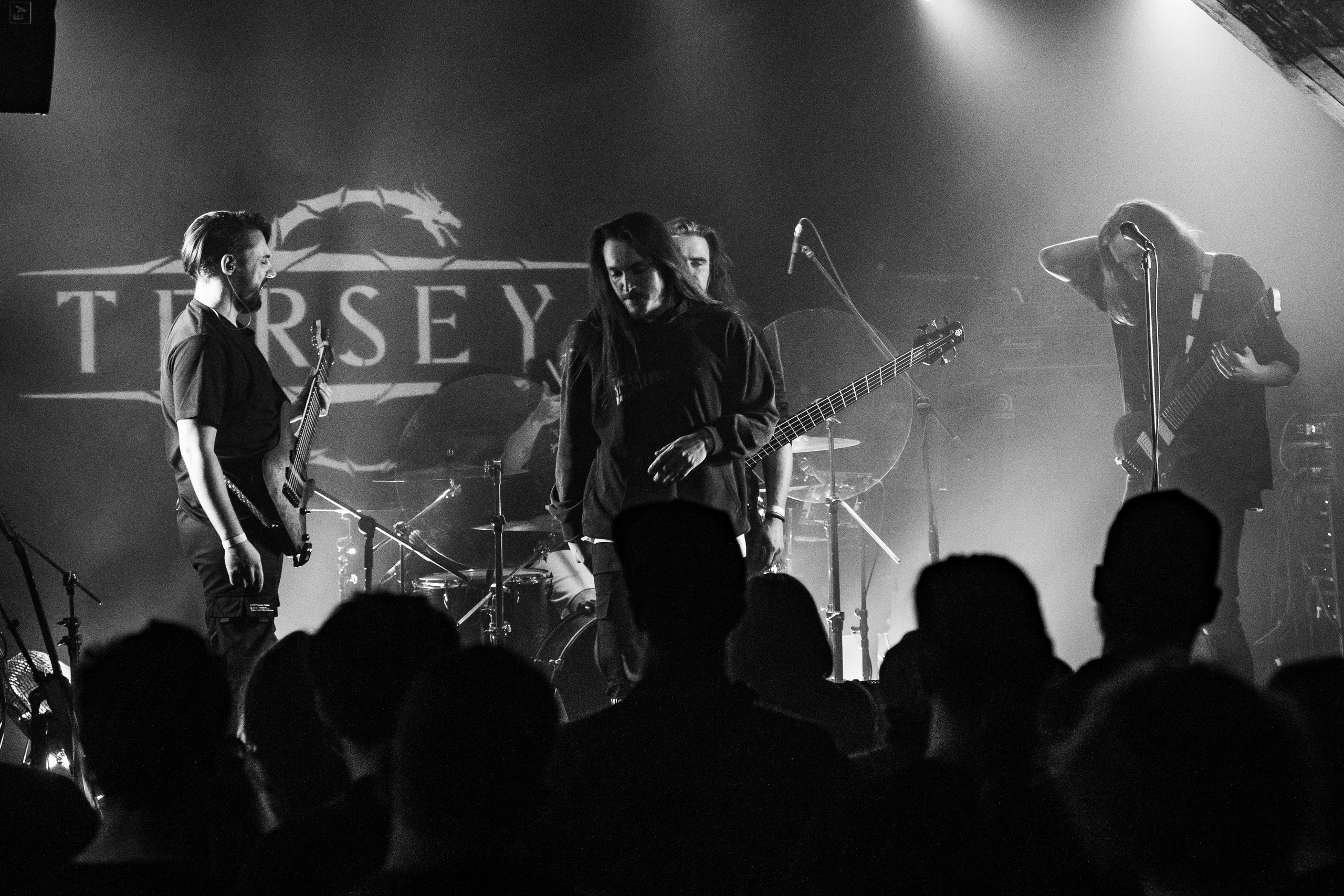 ОМУТ ГИГ|Zoccolo 2.0. Концертный и репортажный фотограф в Санкт-Петербурге Слава Пахомов