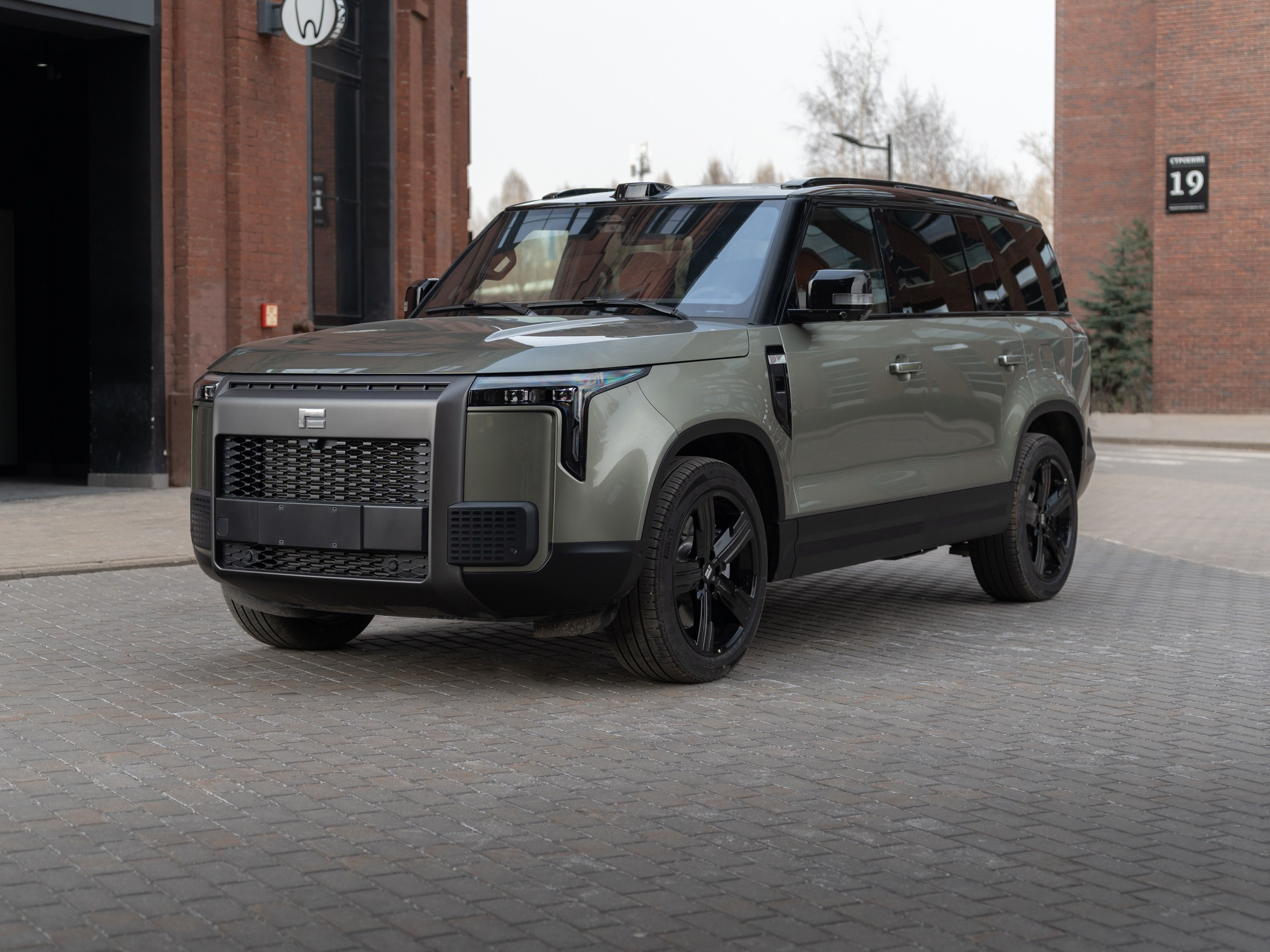 фото polar stone one локация газгольдер