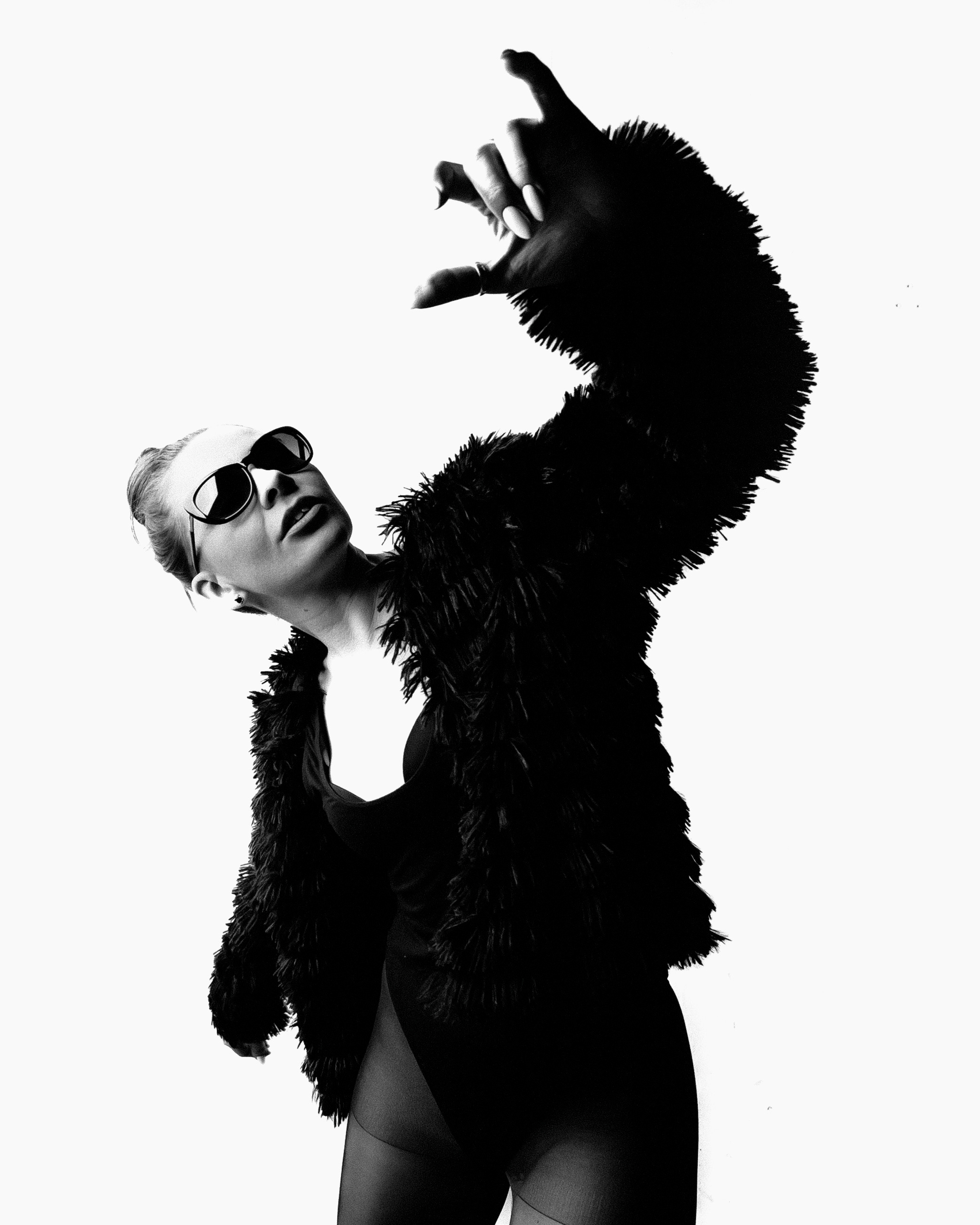 Калина. Спасибо за проявленный интерес к моему творчеству! Меня зовут Россохат