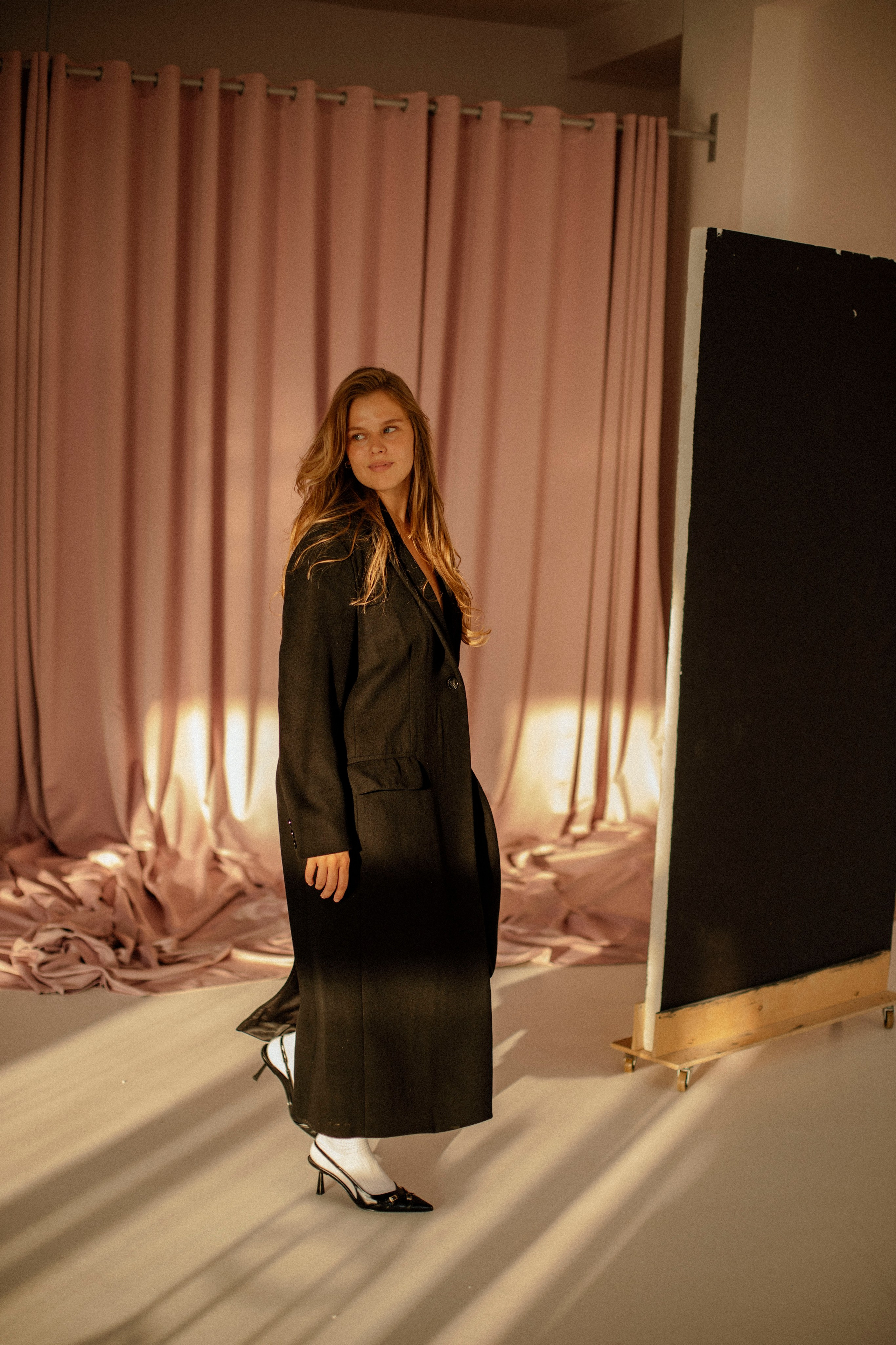 Anna // studio. Photographer Anastasia Kirnosenko