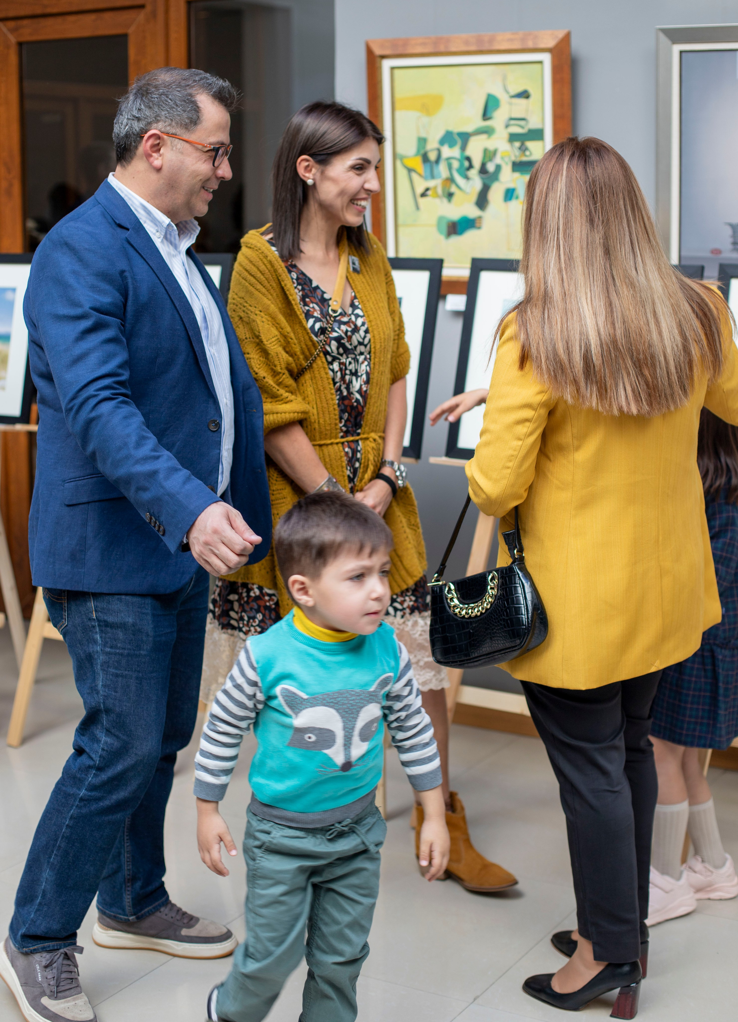 Выставка в г. Дилижан, Армения. Фоторепортаж А.Бабышевой. Арт-фотограф Ксения Якутович