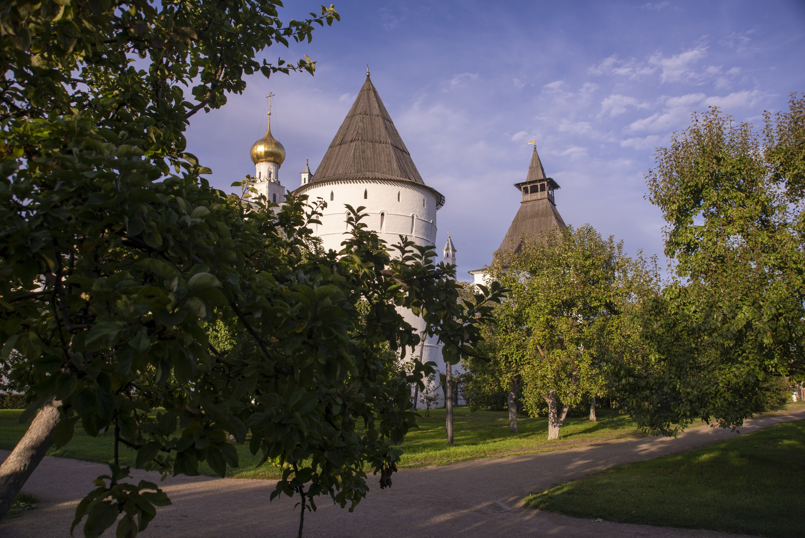 Ростов Великий. Октябрь 2024. Игорь Жучков. Россия увиденная глазами путешествующего фотографа