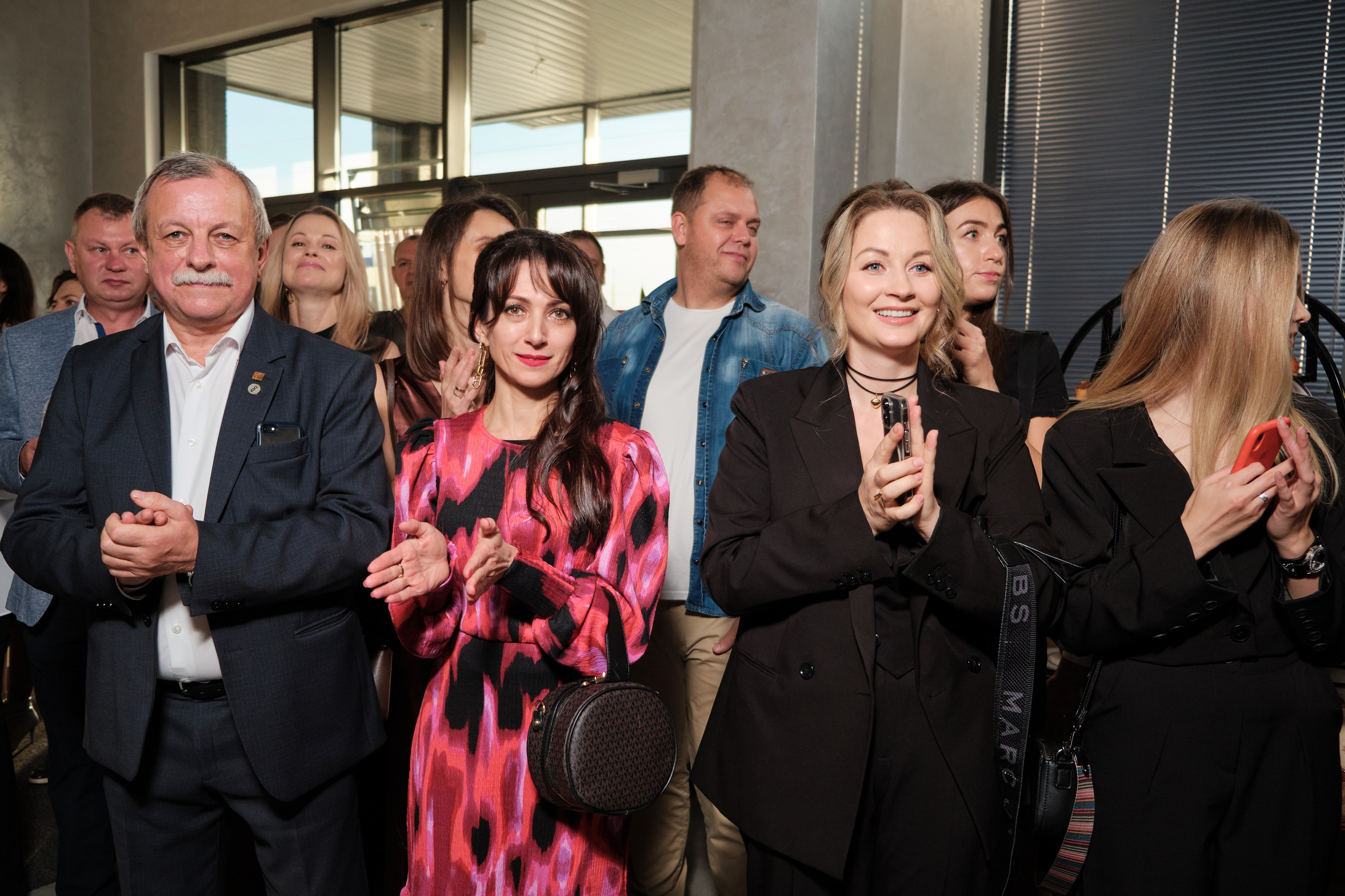 Открытие салона 100 градусов. Антон Ив