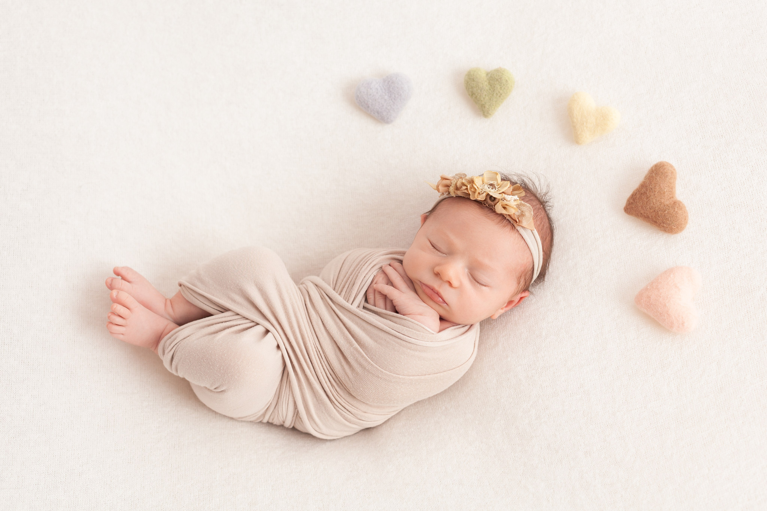 PH @newborn_flower. Retoucher Aleksmokh