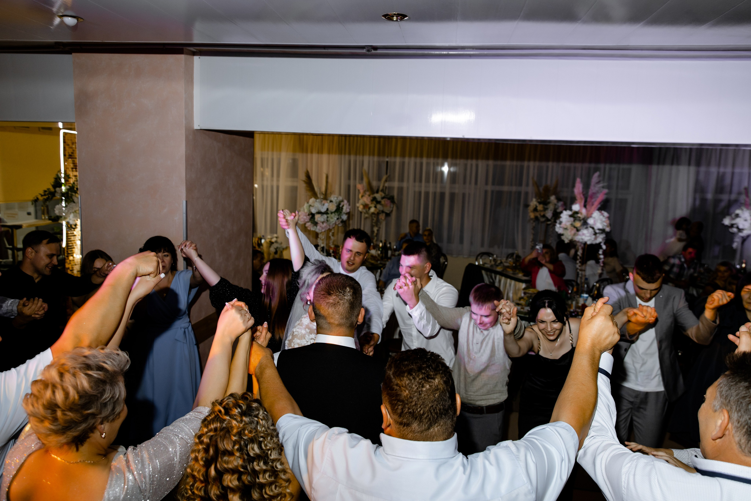 Свадебный день Максима и Вики. Свадебный фотограф Анна Бабахина