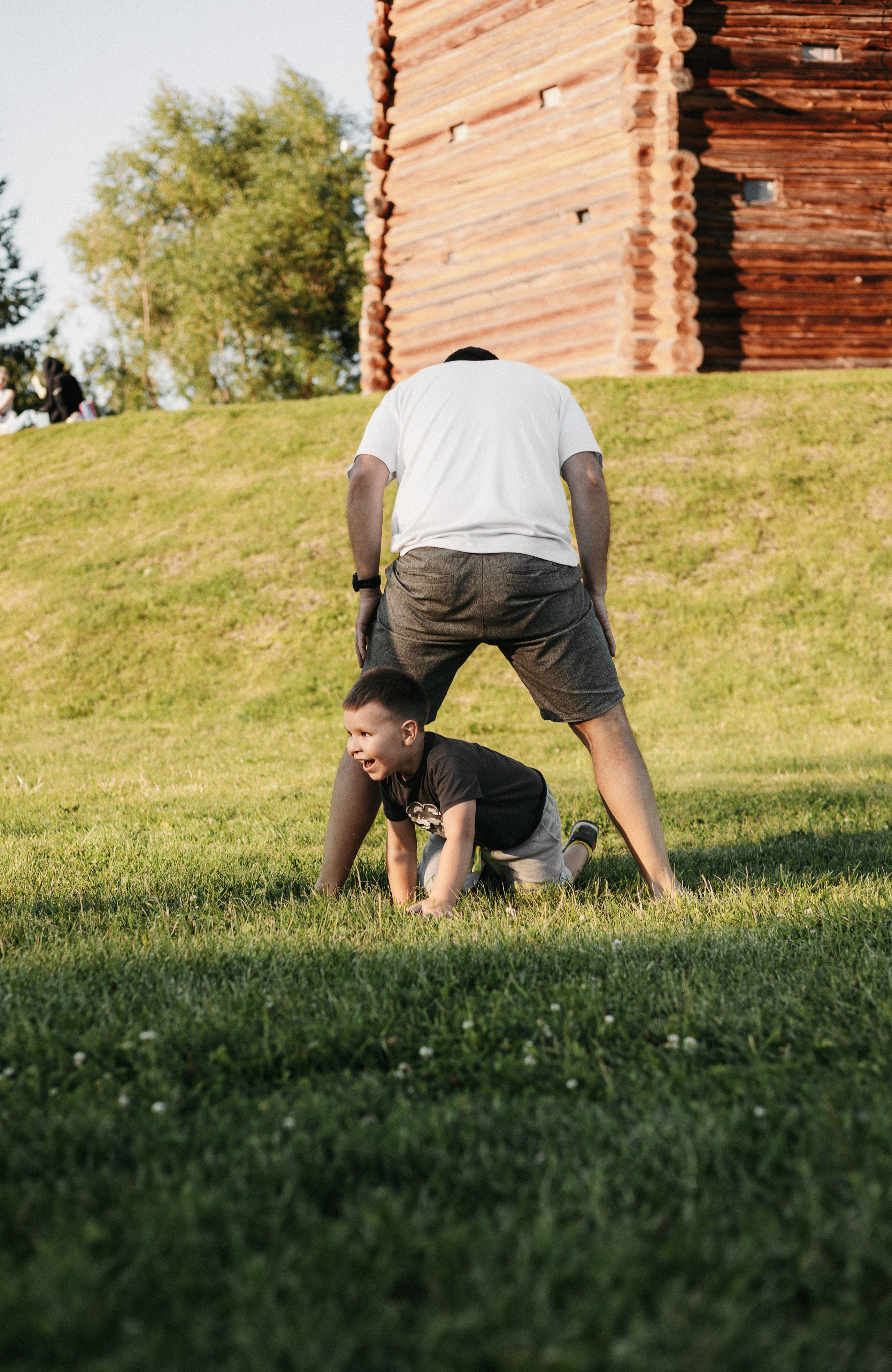 Семейная фотосессия в парке Коломенское. Портретный и семейный фотограф в Москве Мария Рослякова