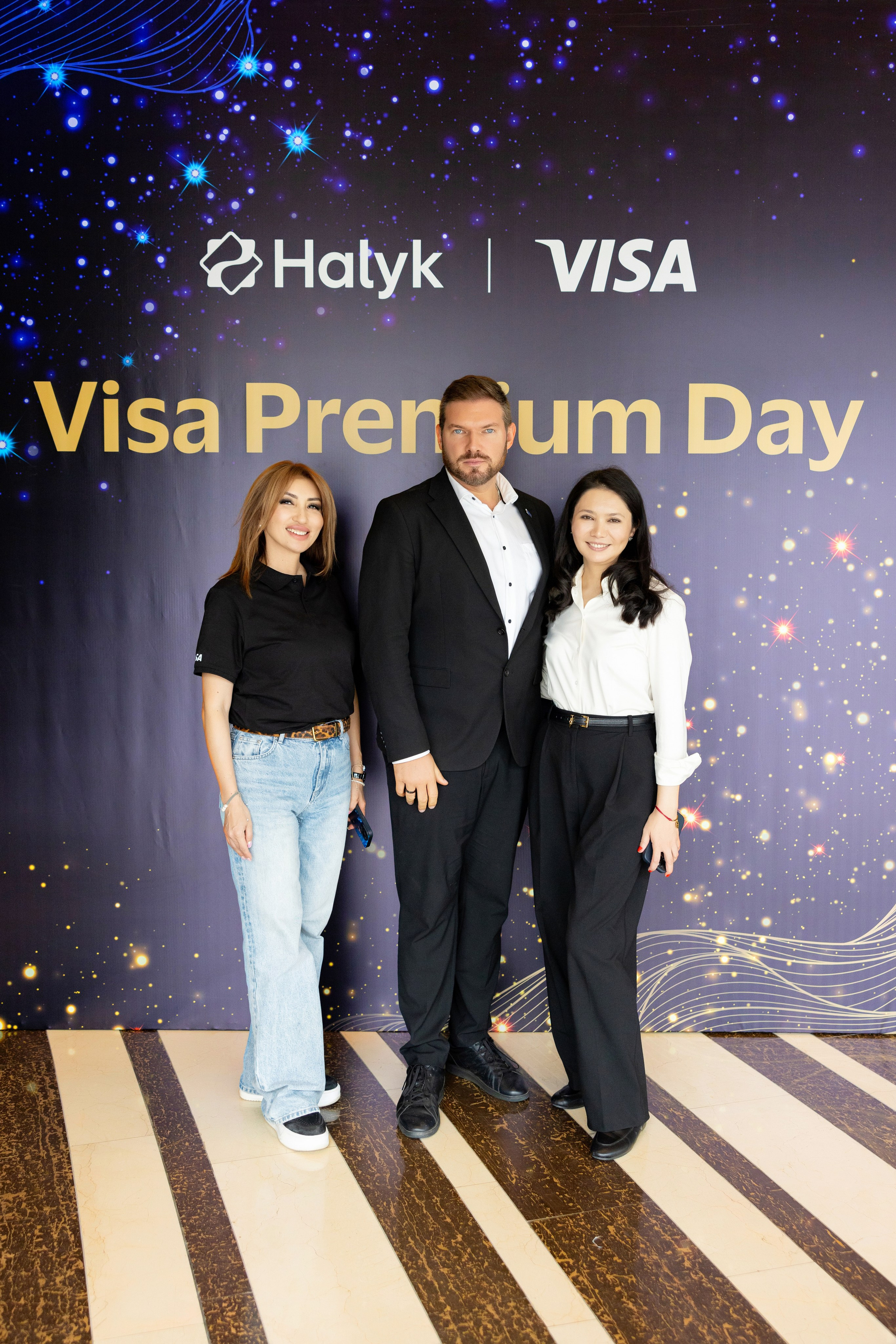 Тренинг Visa & Halyk Bank. Кристина Шнайдер репортажный фотограф Алматы
