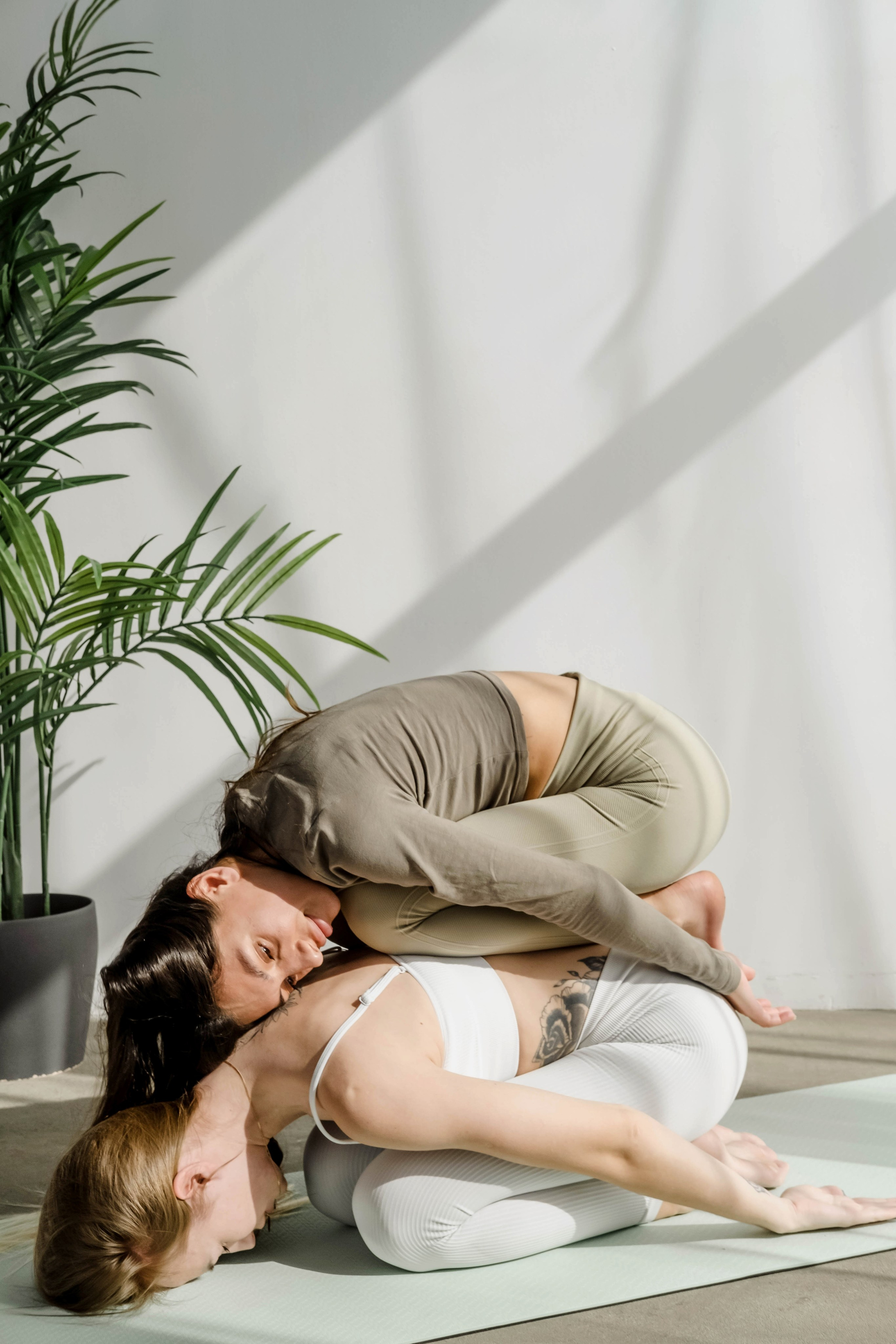 Имиджевая съемка для йога студии. Свадебный и семейный фотограф в Новосибирске, Санкт-Петербурге, Москве