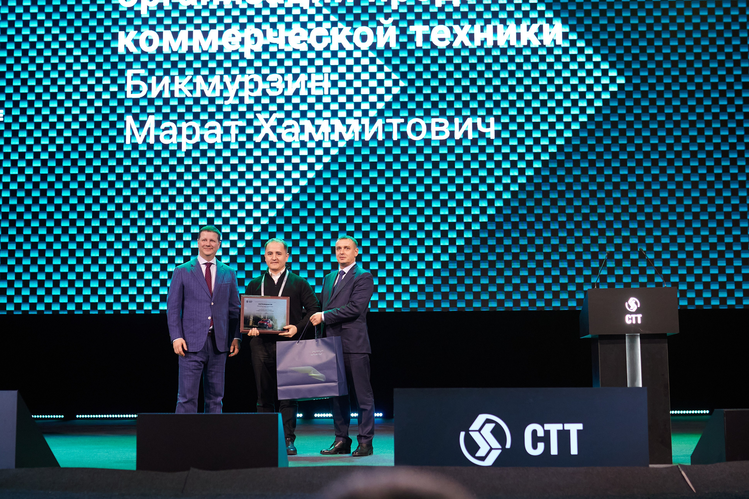 Репортажная съемка Нижний Новгород, фотограф Дмитрий Гуричев. Бизнес-фотограф Дмитрий Гуричев. Корпоративная фотосъемка в Нижнем Новгороде для предпринимателей и организаций