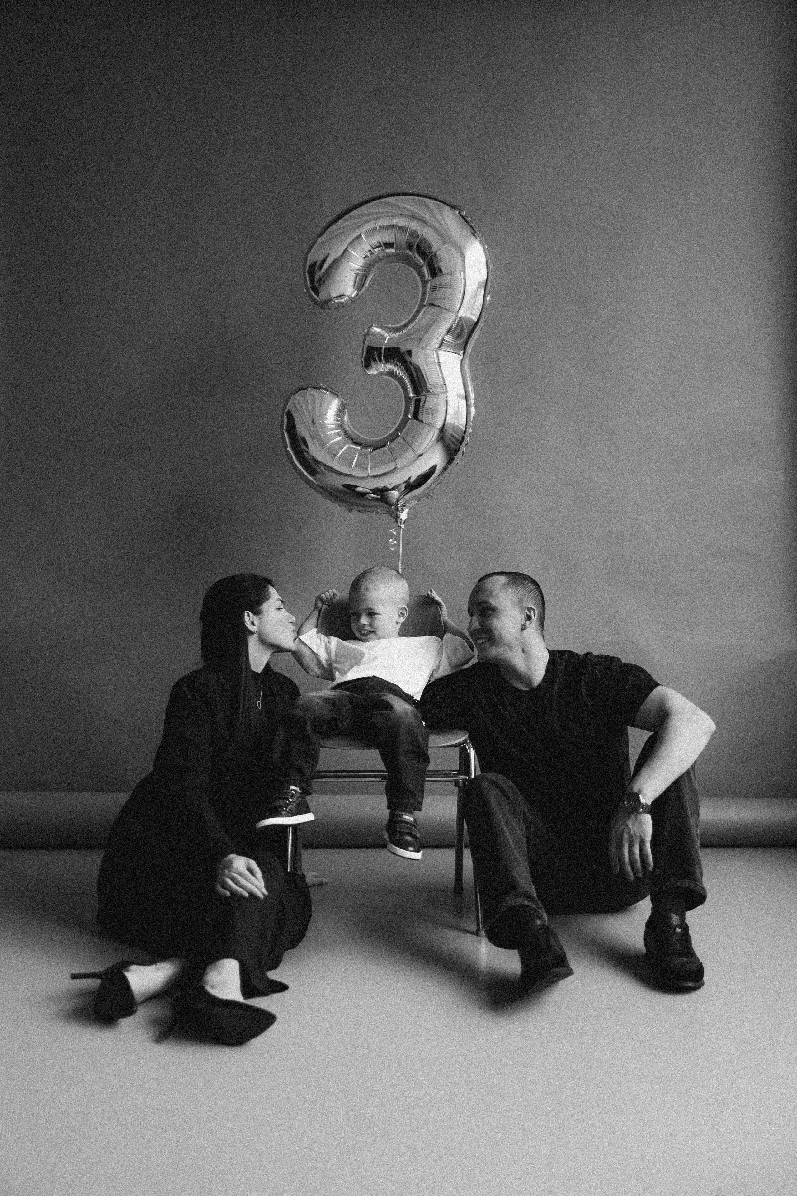 Юля с семьей. Главная