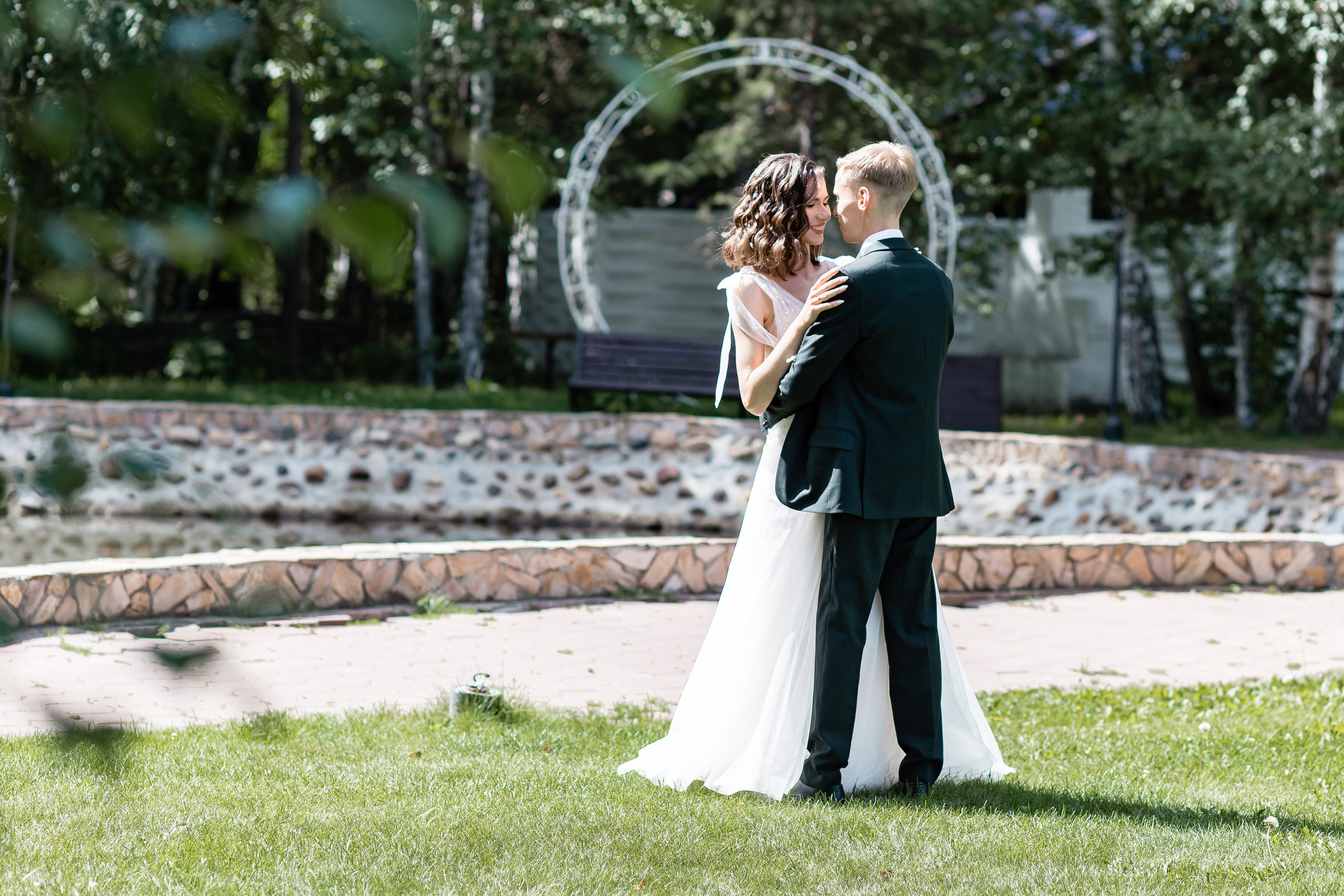 Ольга и Никита. Свадебный фотограф в Омске Яна Савина