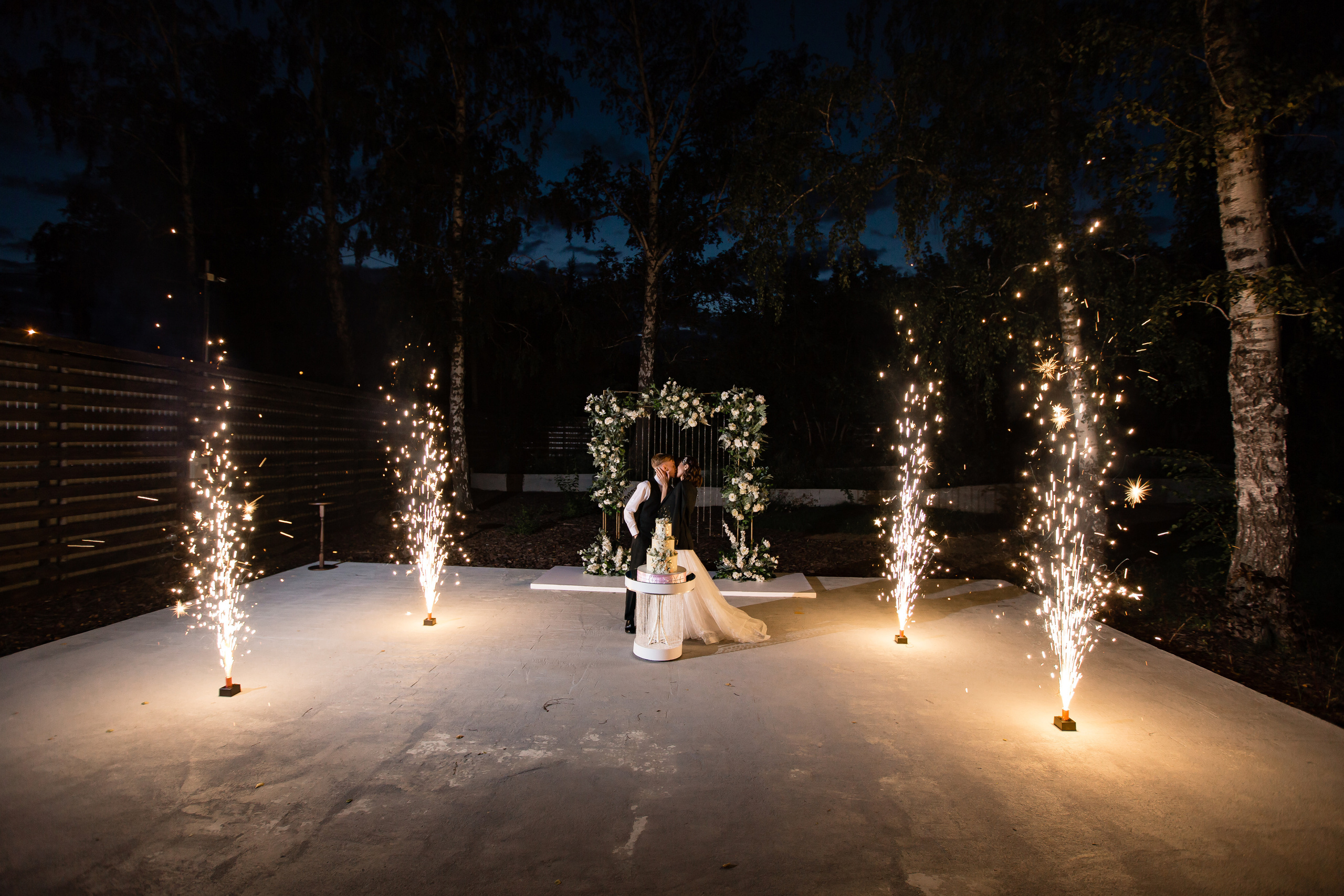Ольга и Никита. Свадебный фотограф в Омске Яна Савина