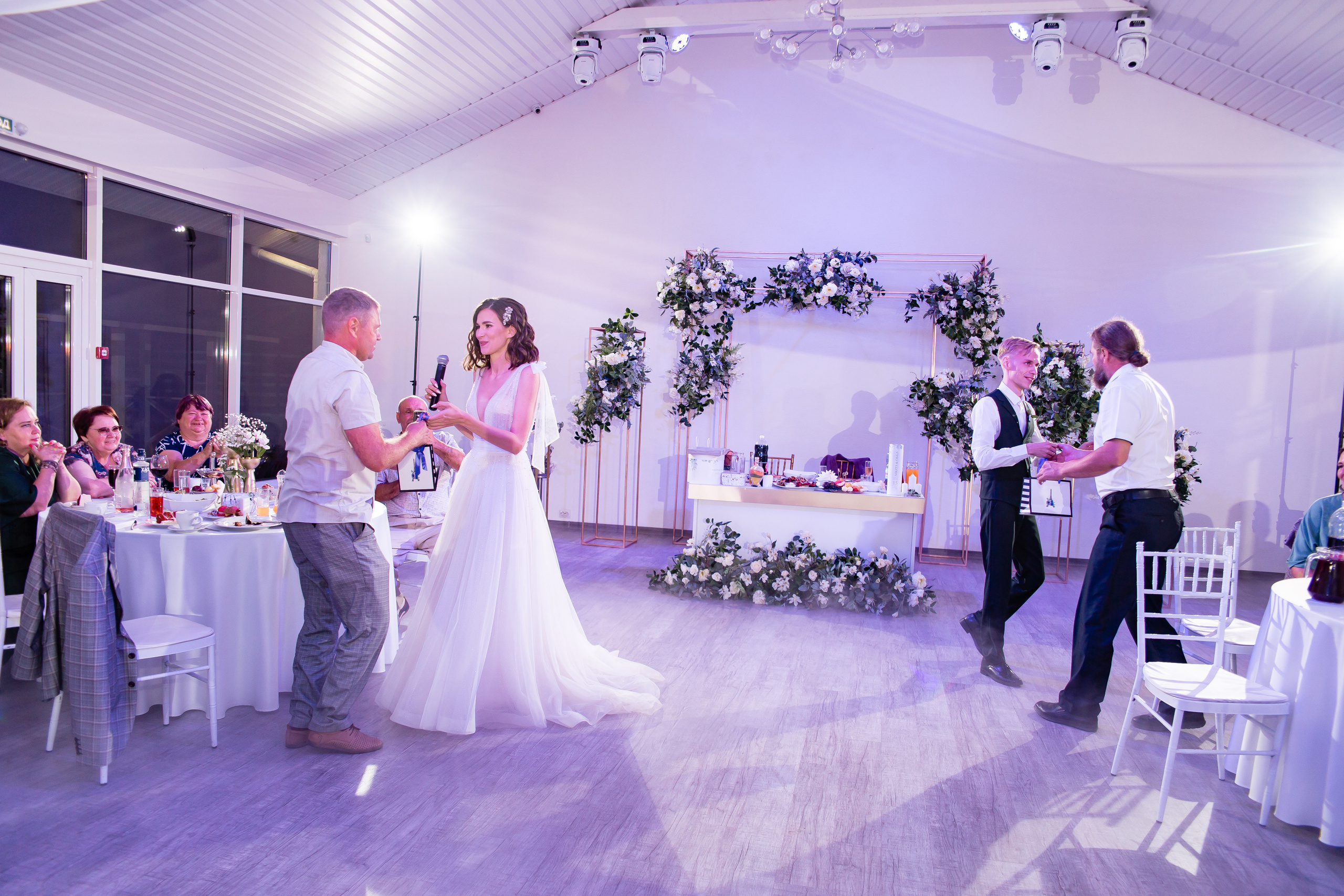 Ольга и Никита. Свадебный фотограф в Омске Яна Савина