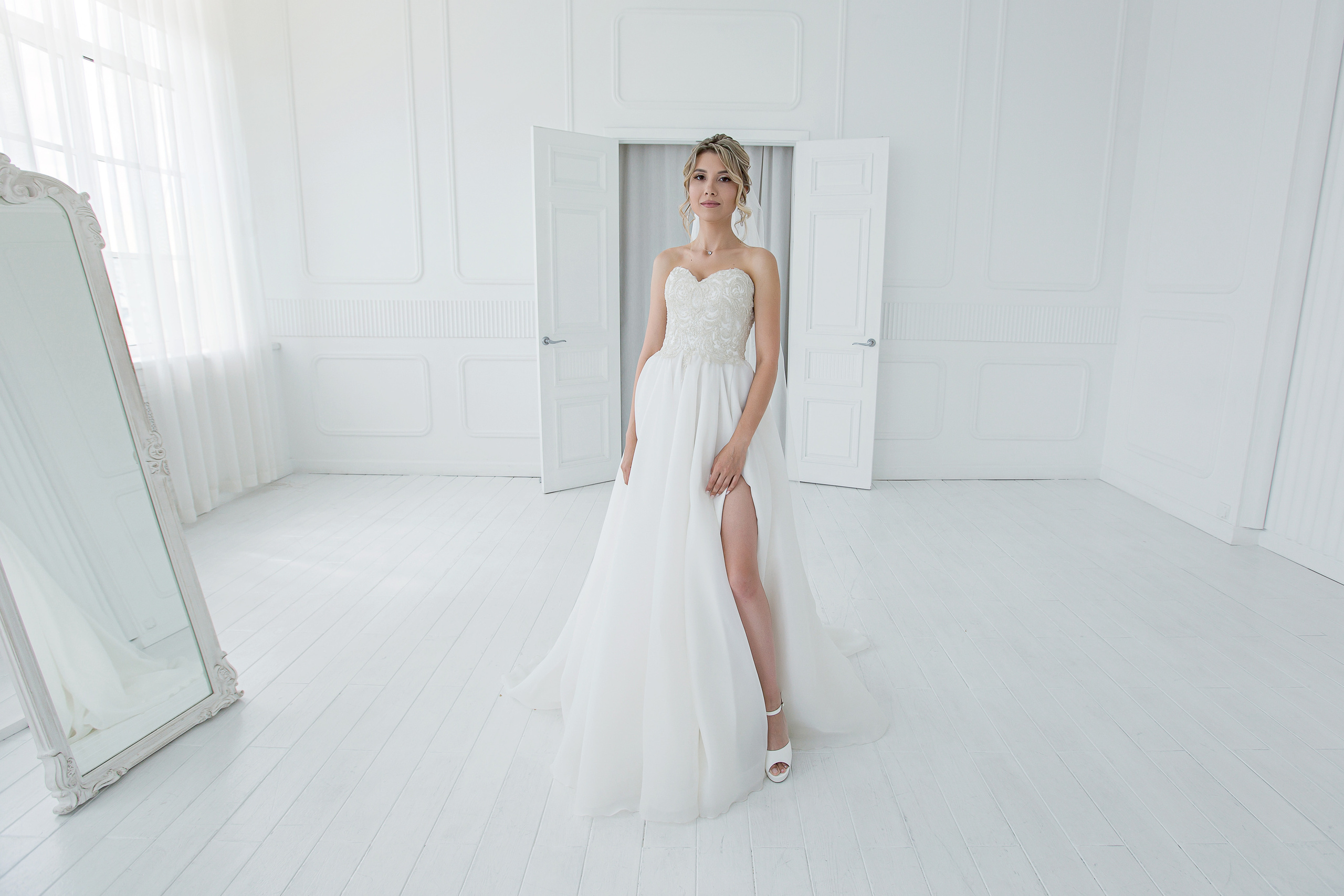 Елизавета и Антон. Свадебный фотограф в Омске Яна Савина