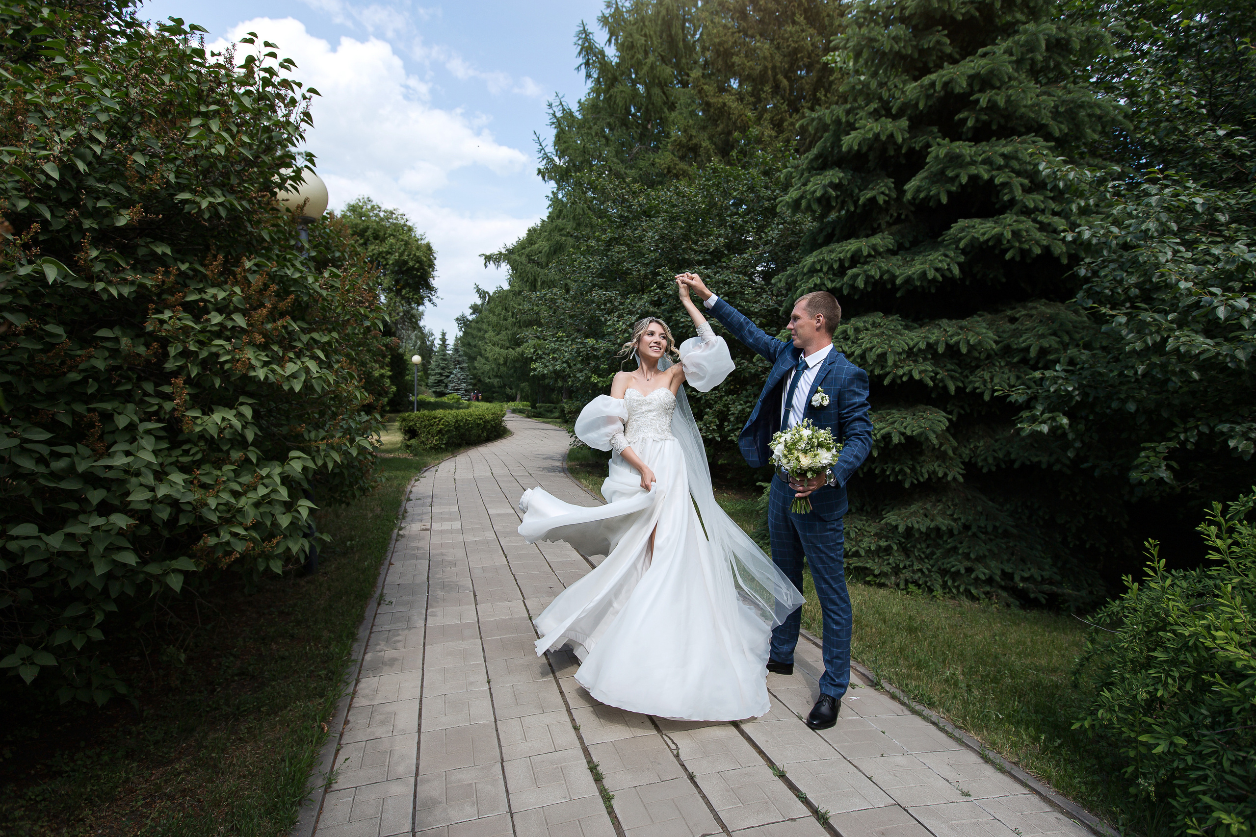 Елизавета и Антон. Свадебный фотограф в Омске Яна Савина