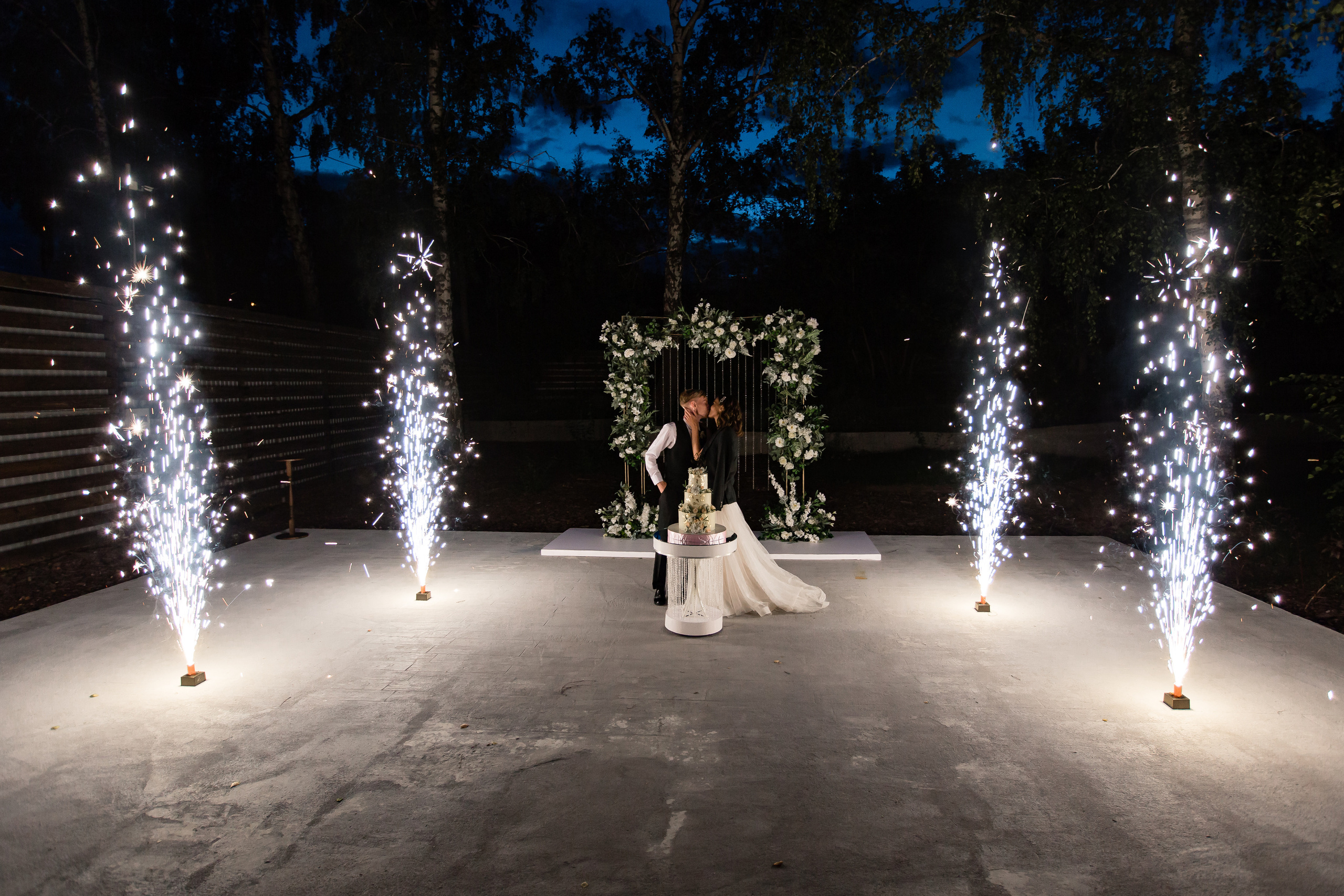 Ольга и Никита. Свадебный фотограф в Омске Яна Савина