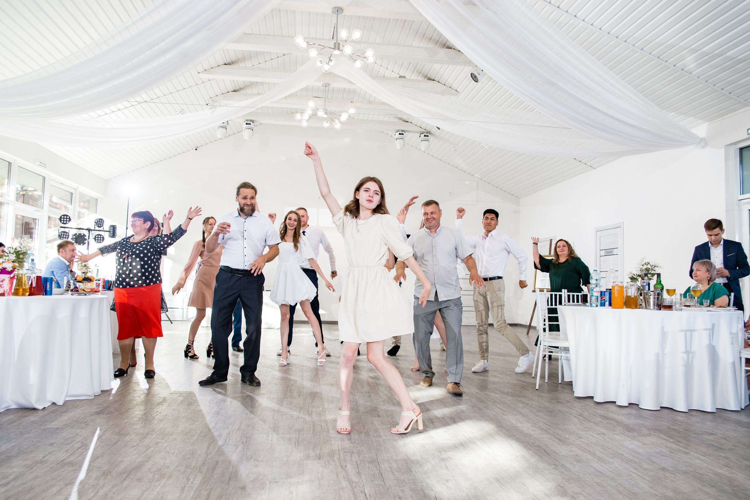 Ольга и Никита. Свадебный фотограф в Омске Яна Савина