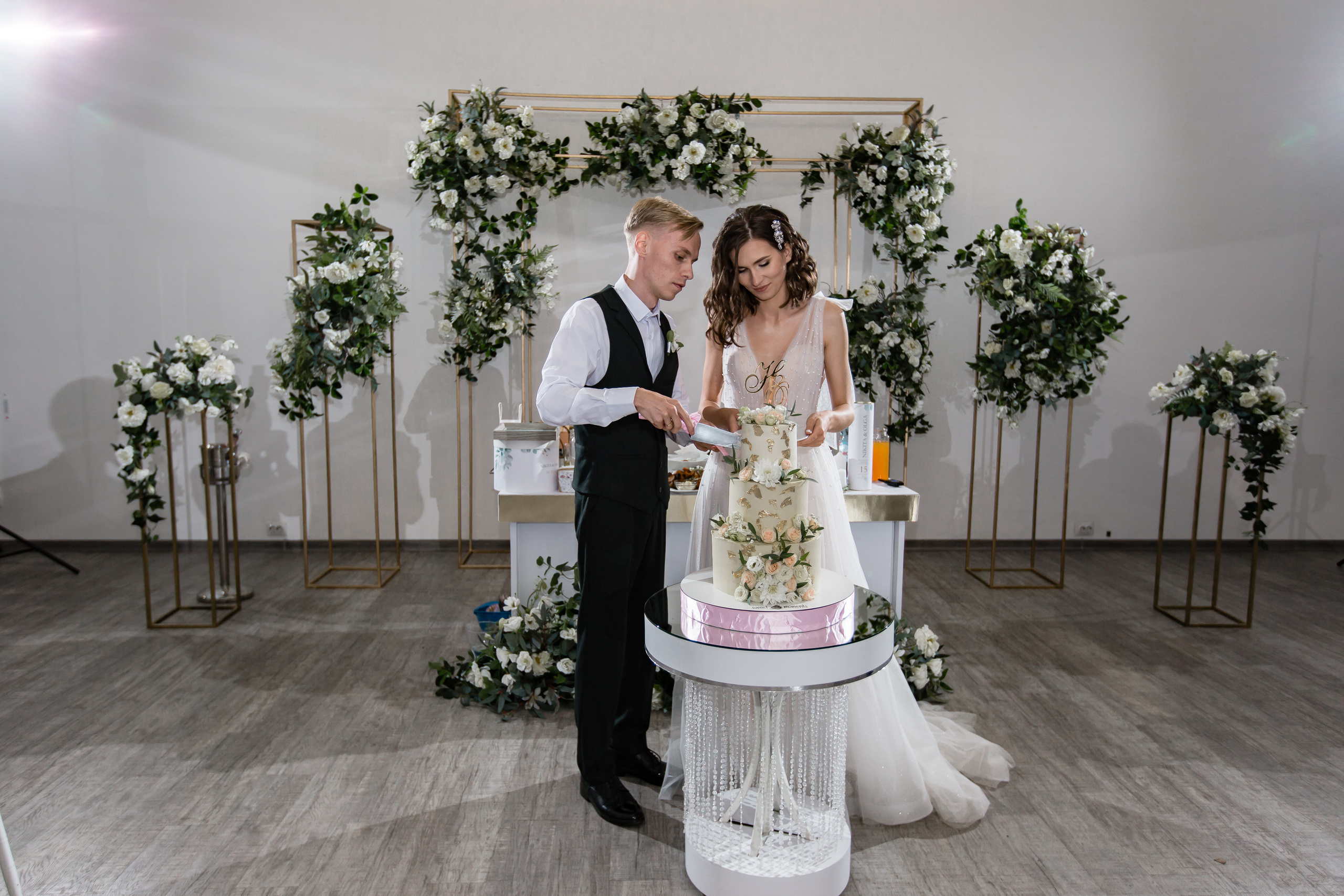 Ольга и Никита. Свадебный фотограф в Омске Яна Савина