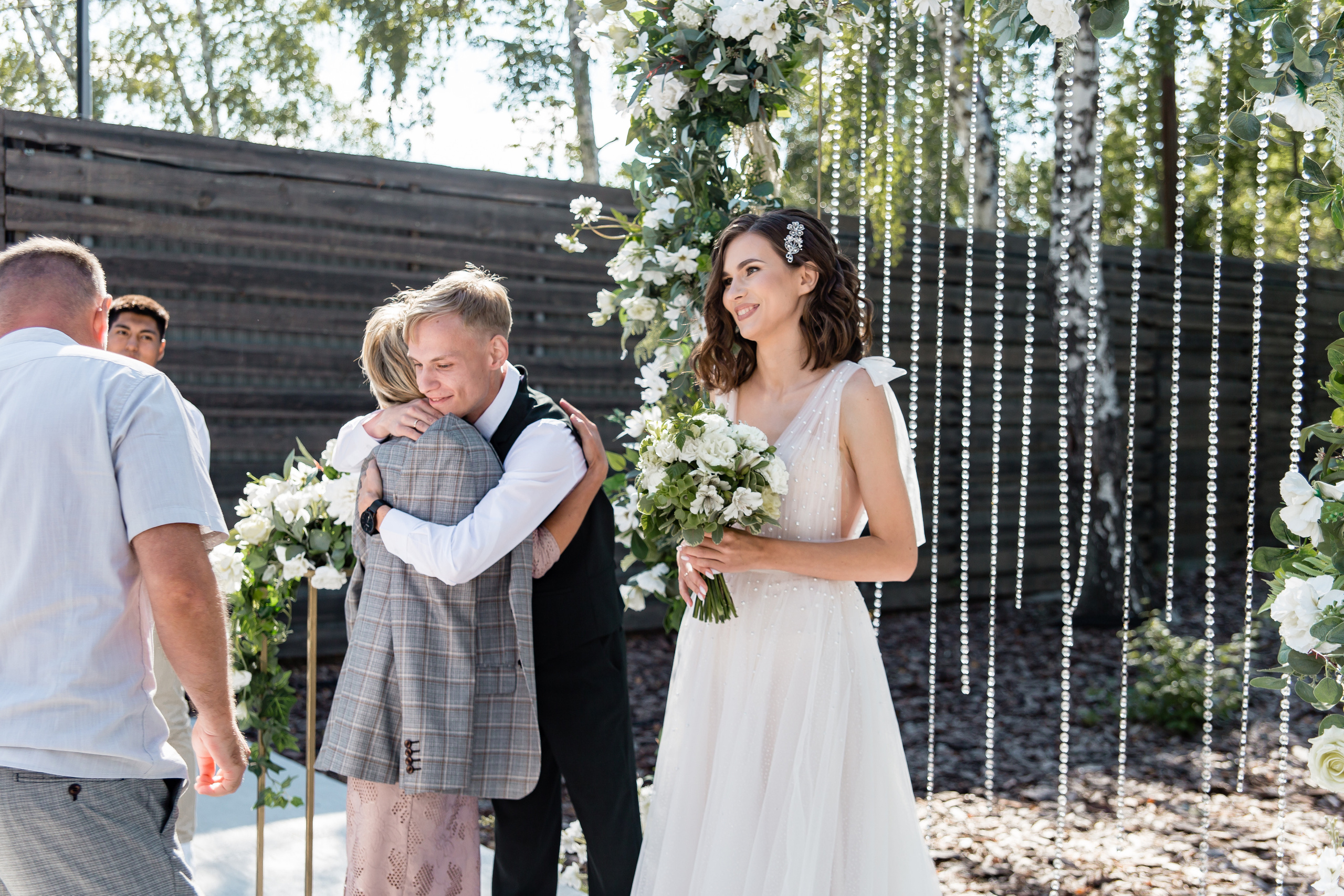 Ольга и Никита. Свадебный фотограф в Омске Яна Савина