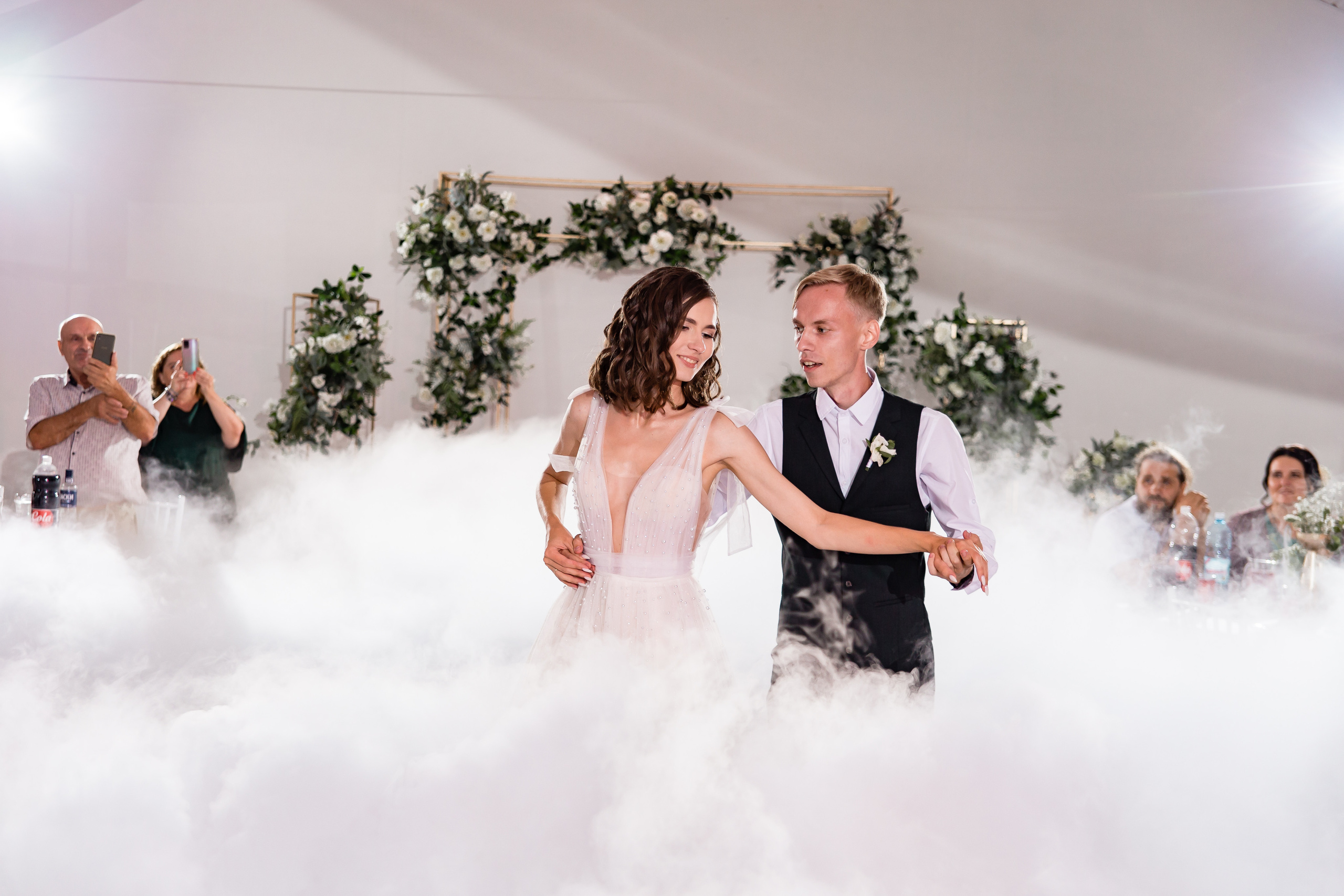 Ольга и Никита. Свадебный фотограф в Омске Яна Савина