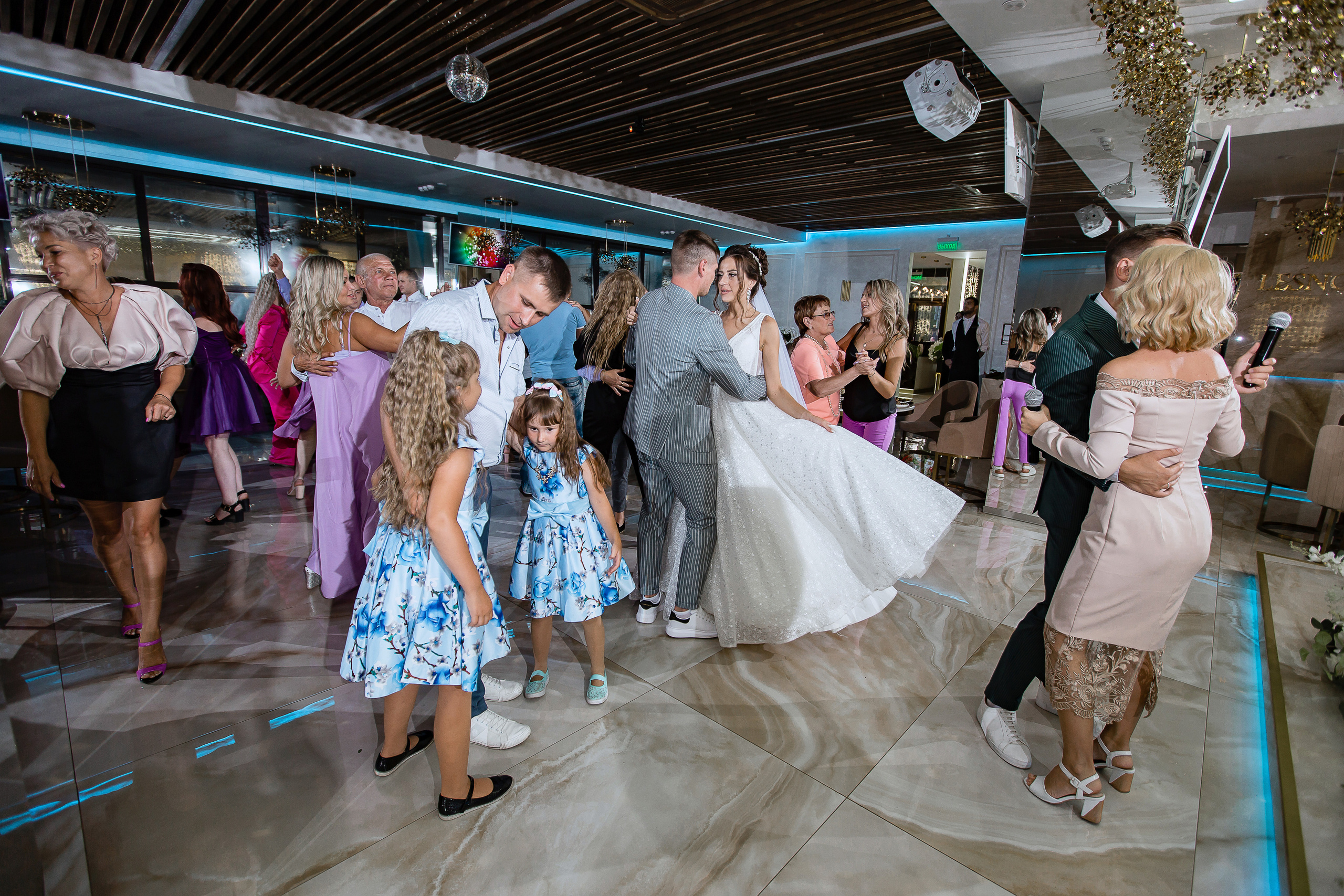 Екатерина и Георгий. Свадебный фотограф в Омске Яна Савина