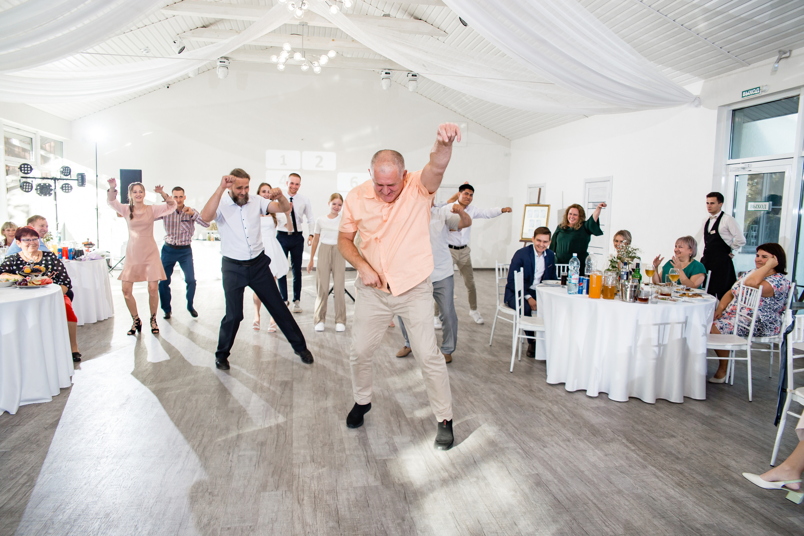 Ольга и Никита. Свадебный фотограф в Омске Яна Савина