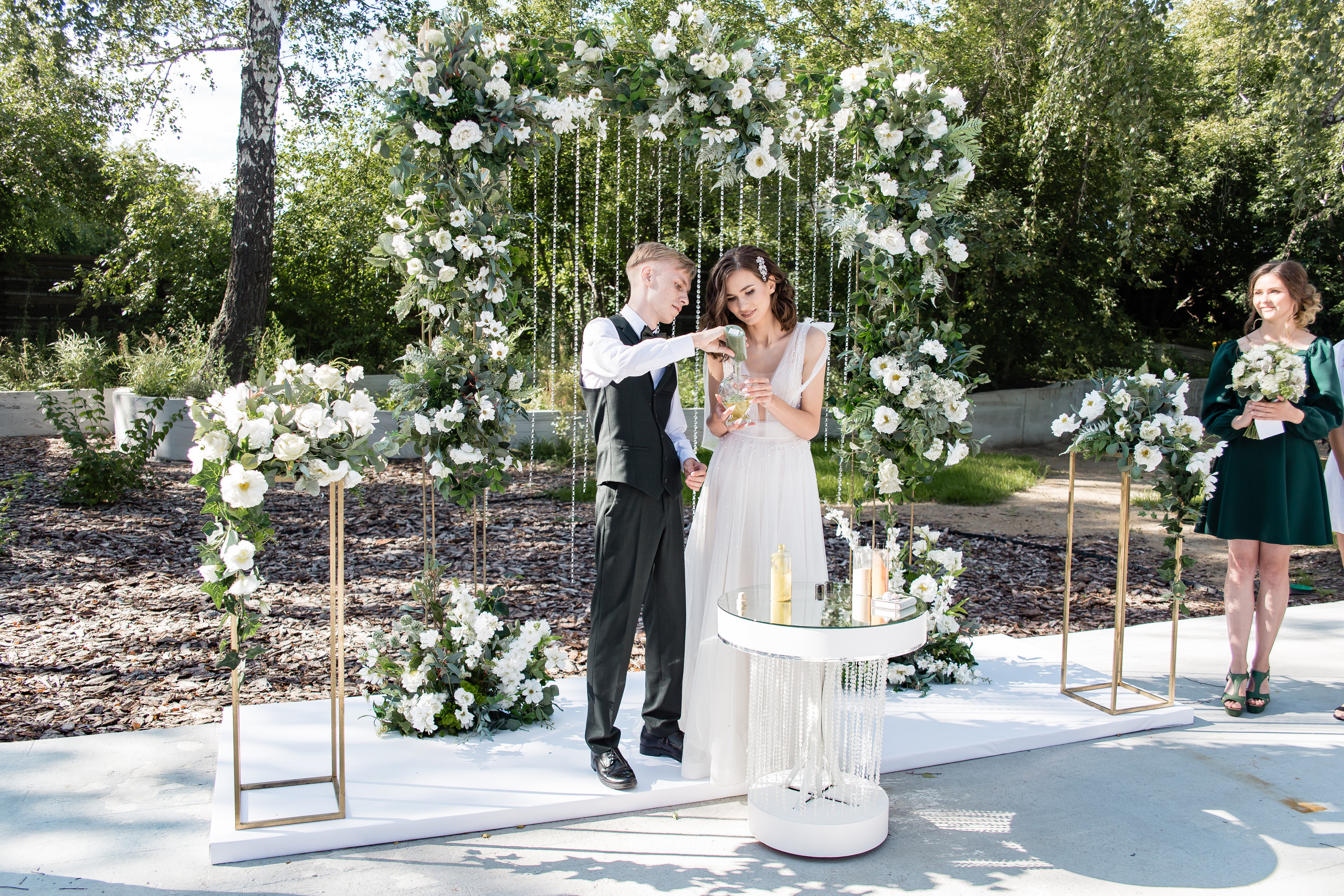 Ольга и Никита. Свадебный фотограф в Омске Яна Савина