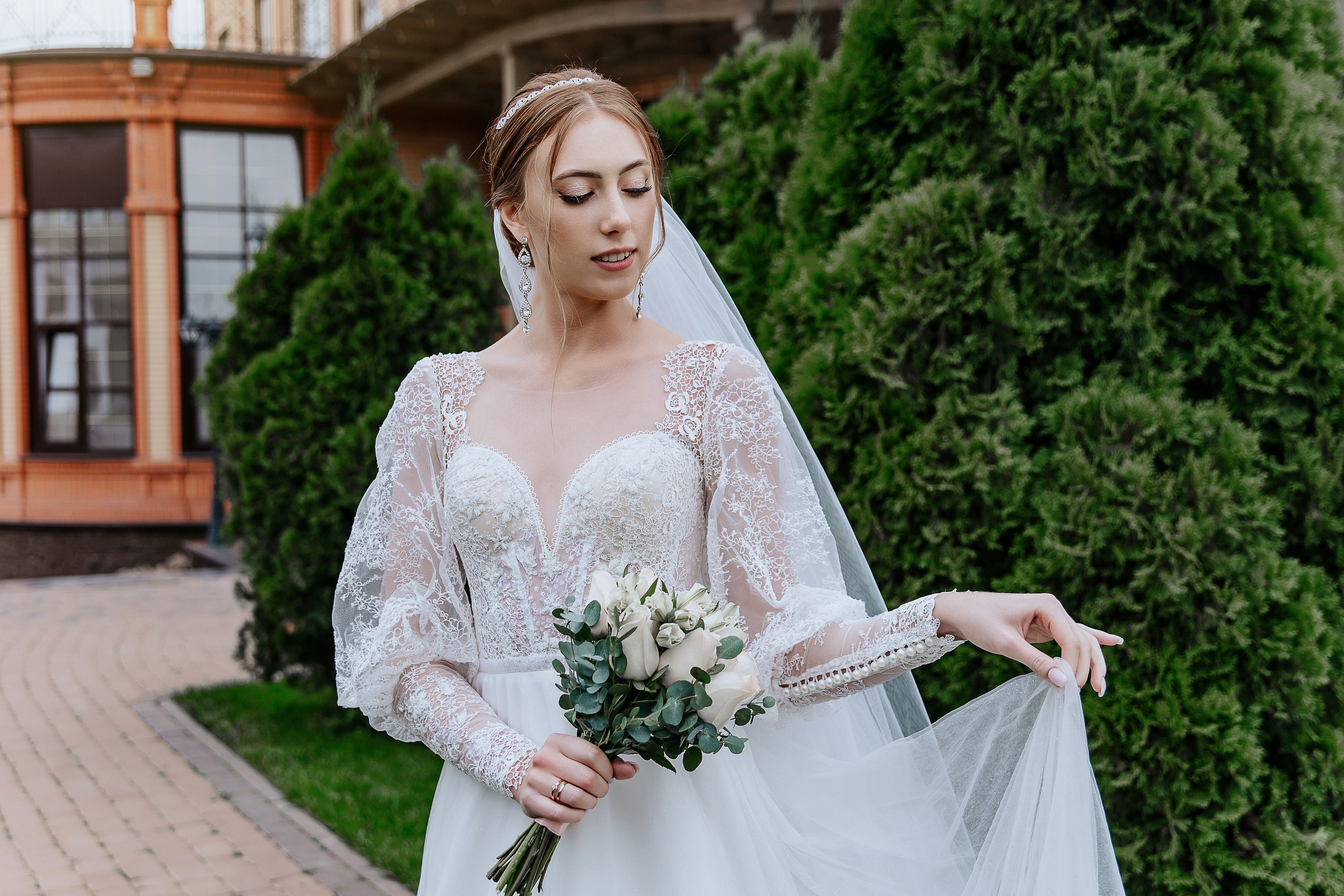 Валерия и Роиан. Свадебный фотограф в Омске Яна Савина