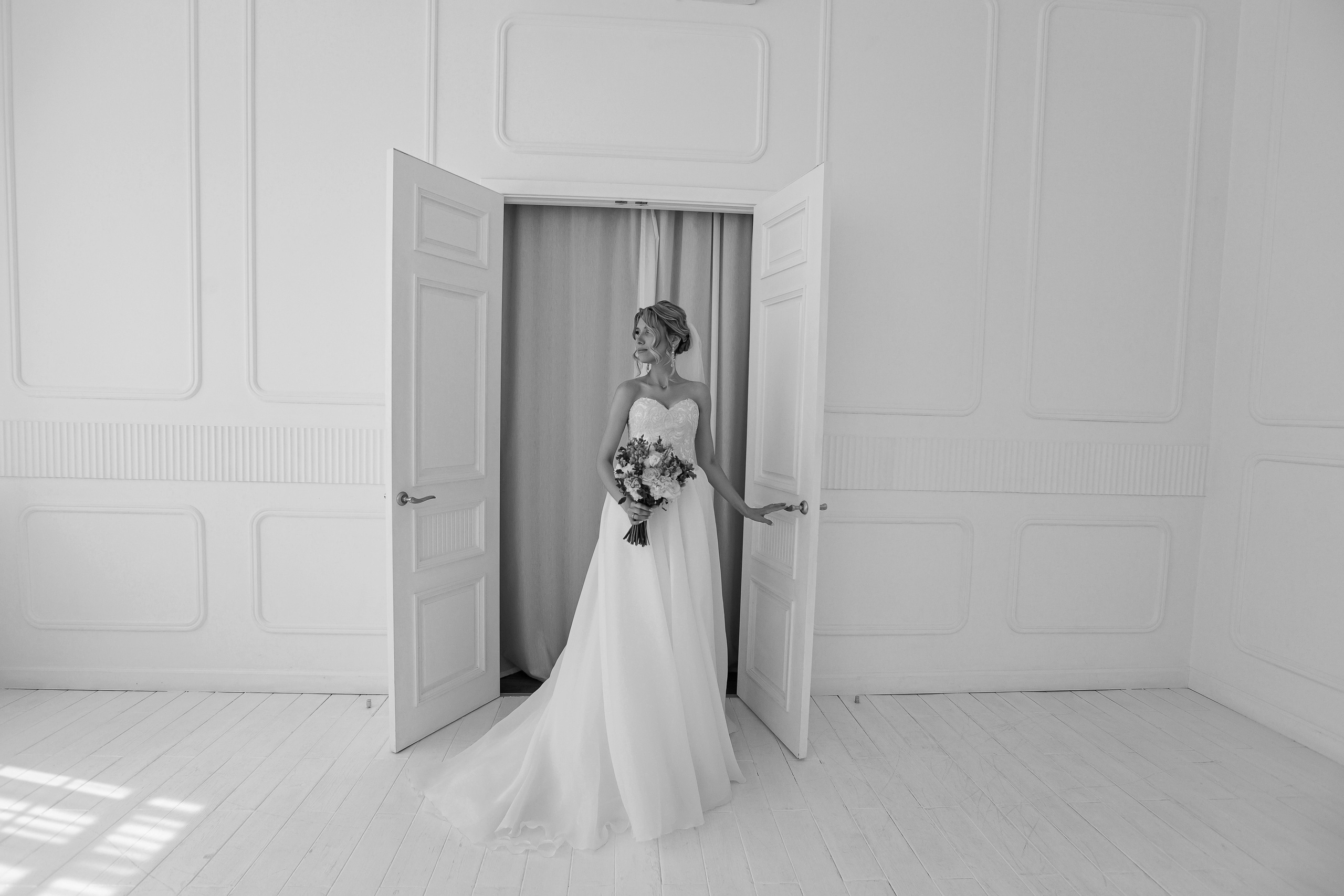 Елизавета и Антон. Свадебный фотограф в Омске Яна Савина