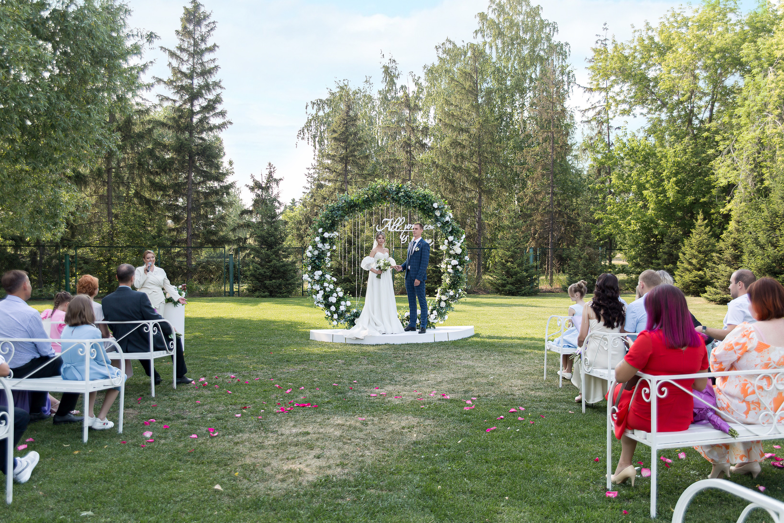 Елизавета и Антон. Свадебный фотограф в Омске Яна Савина